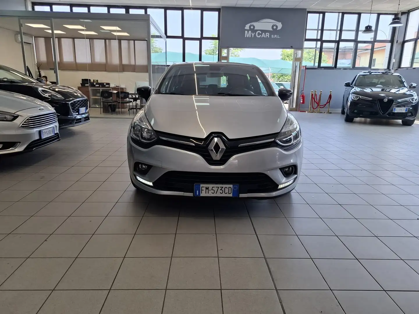 Renault Clio Duel Benzina Manuale Bianco - 2