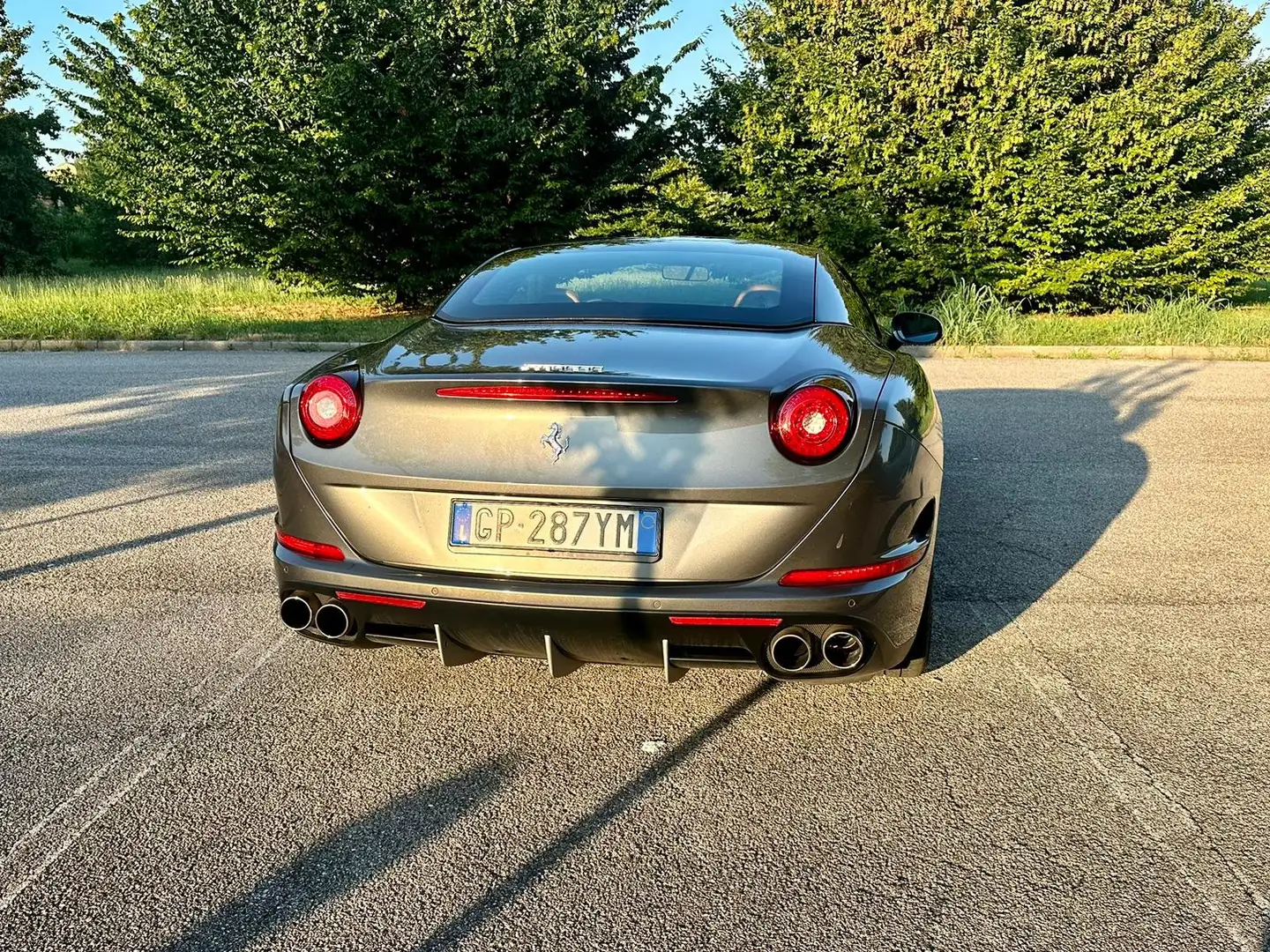 Ferrari California T 3.9 T dct Grigio - 1