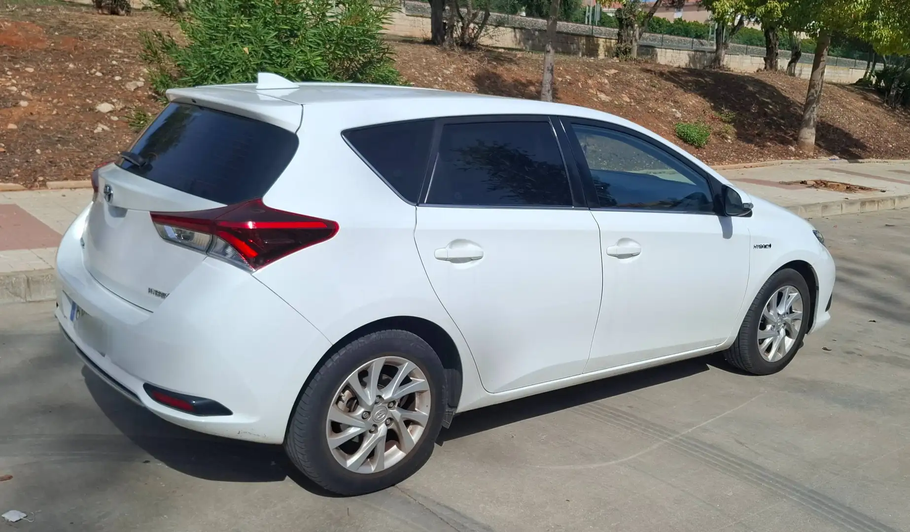 Toyota Auris Auris hybrid Active 140H Blanco - 2