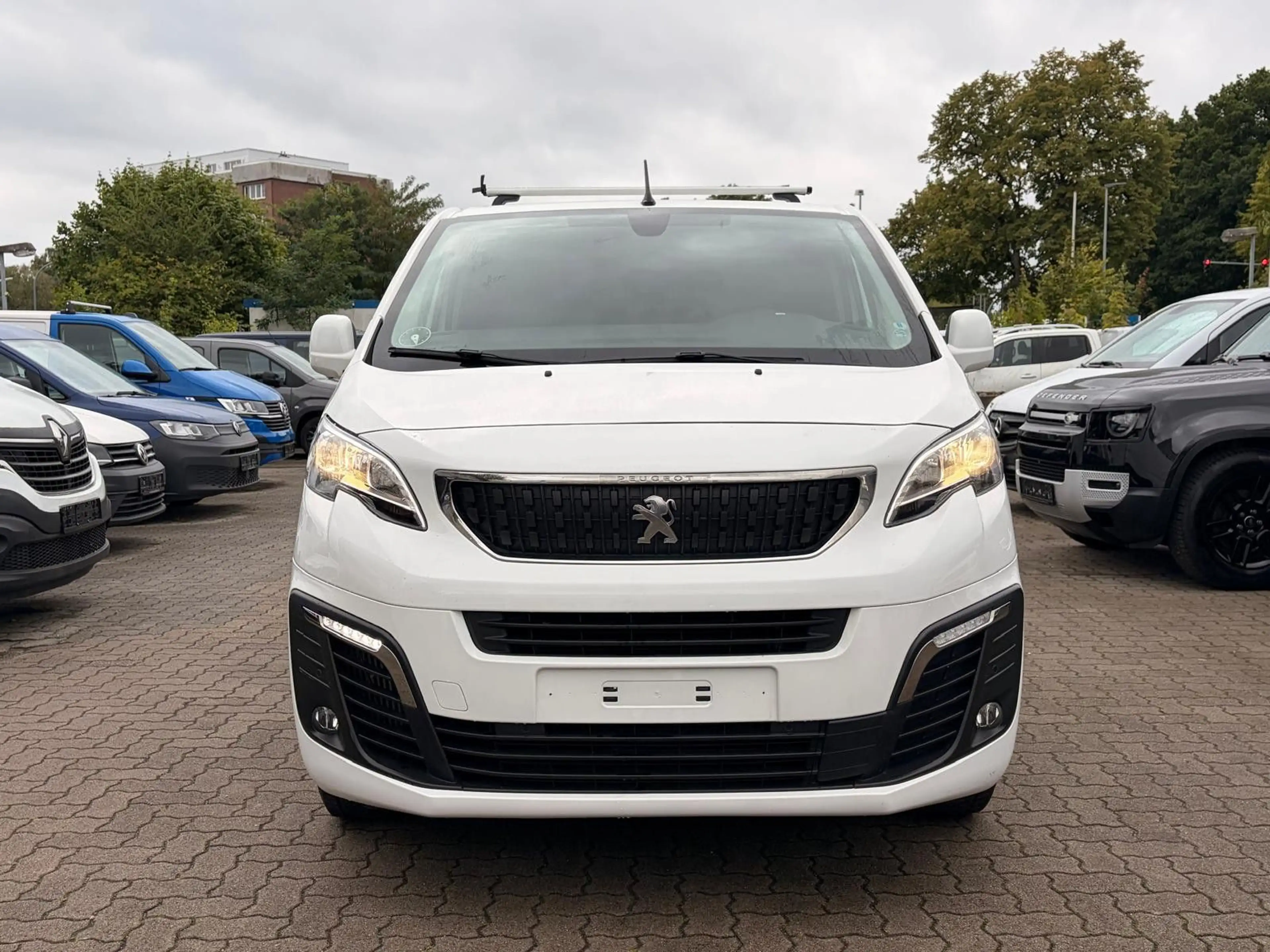 Peugeot Expert Kasten Premium L2 — photo 6