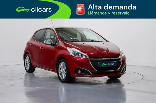 Peugeot 208 view 3