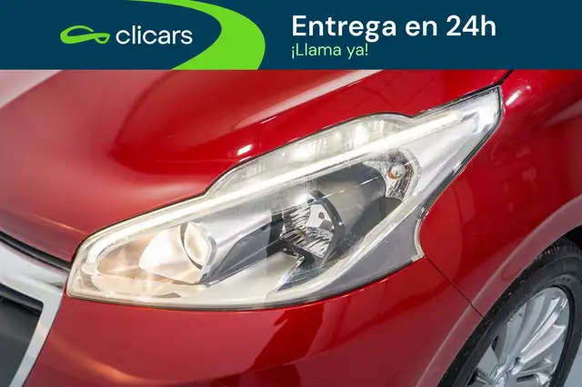 Peugeot 208 view 10