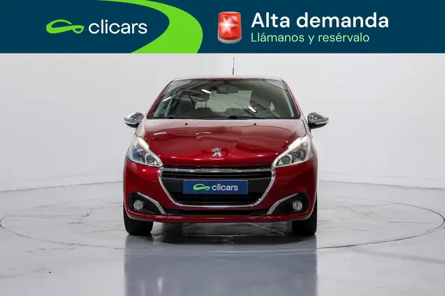 Peugeot 208 view 2