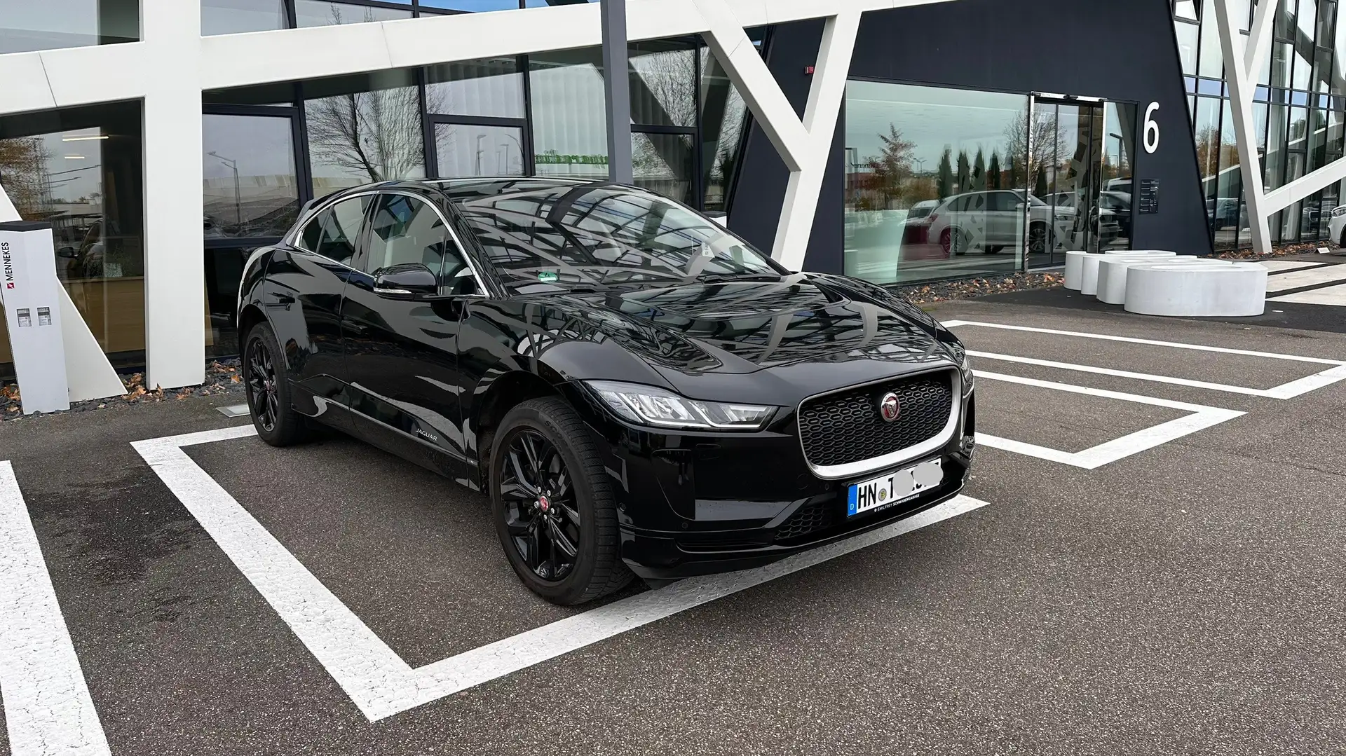 Jaguar I-Pace EV400 AWD TOPZUSTAND Schwarz - 2