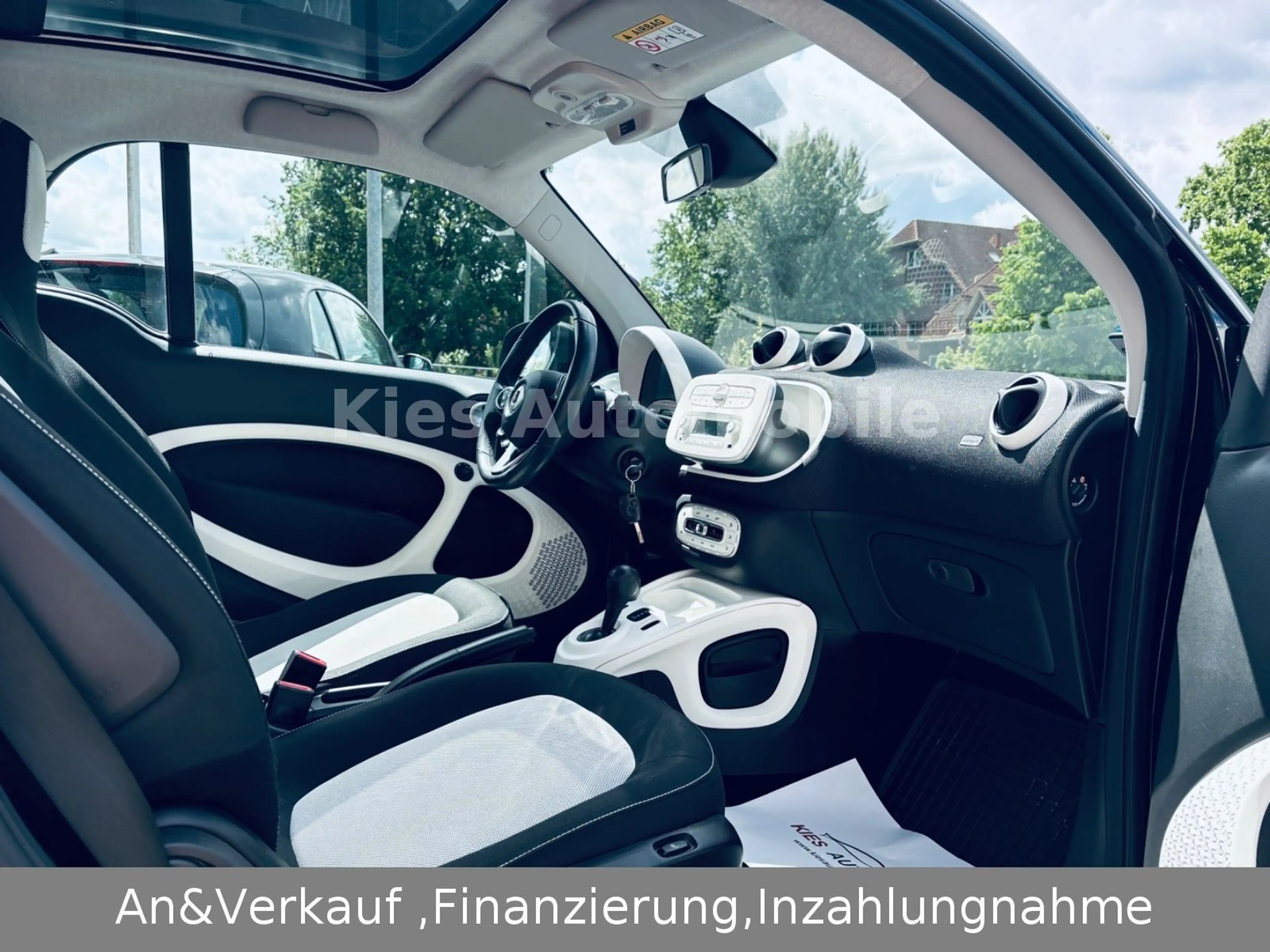 smart forTwo Passion AUTOM/PANO/SITZH/KLIMA/ALU — photo 8