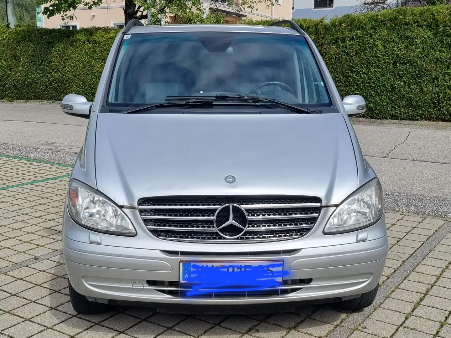 Mercedes-Benz Viano Viano Ambiente kompakt 2,2 CDI 4MATIC Aut. Ambient Silber - 2
