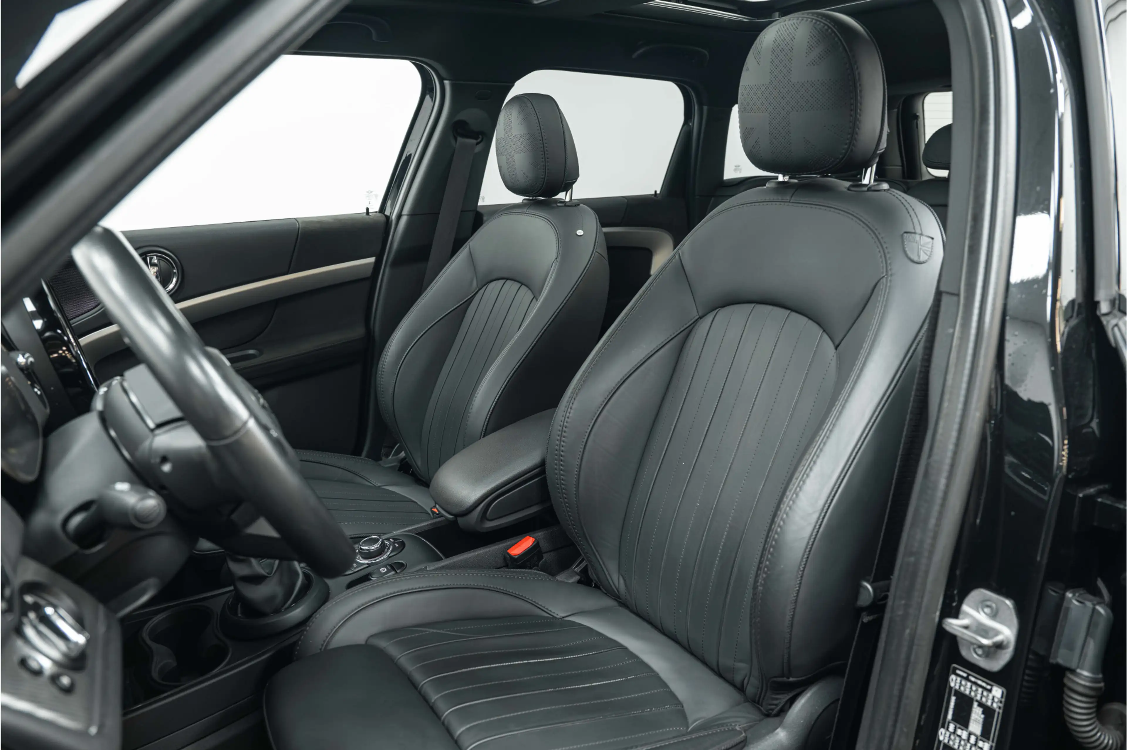 MINI John Cooper Works Countryman S E ALL4 JCW Automaat / Panoramadak / Achteruitrij — photo 5