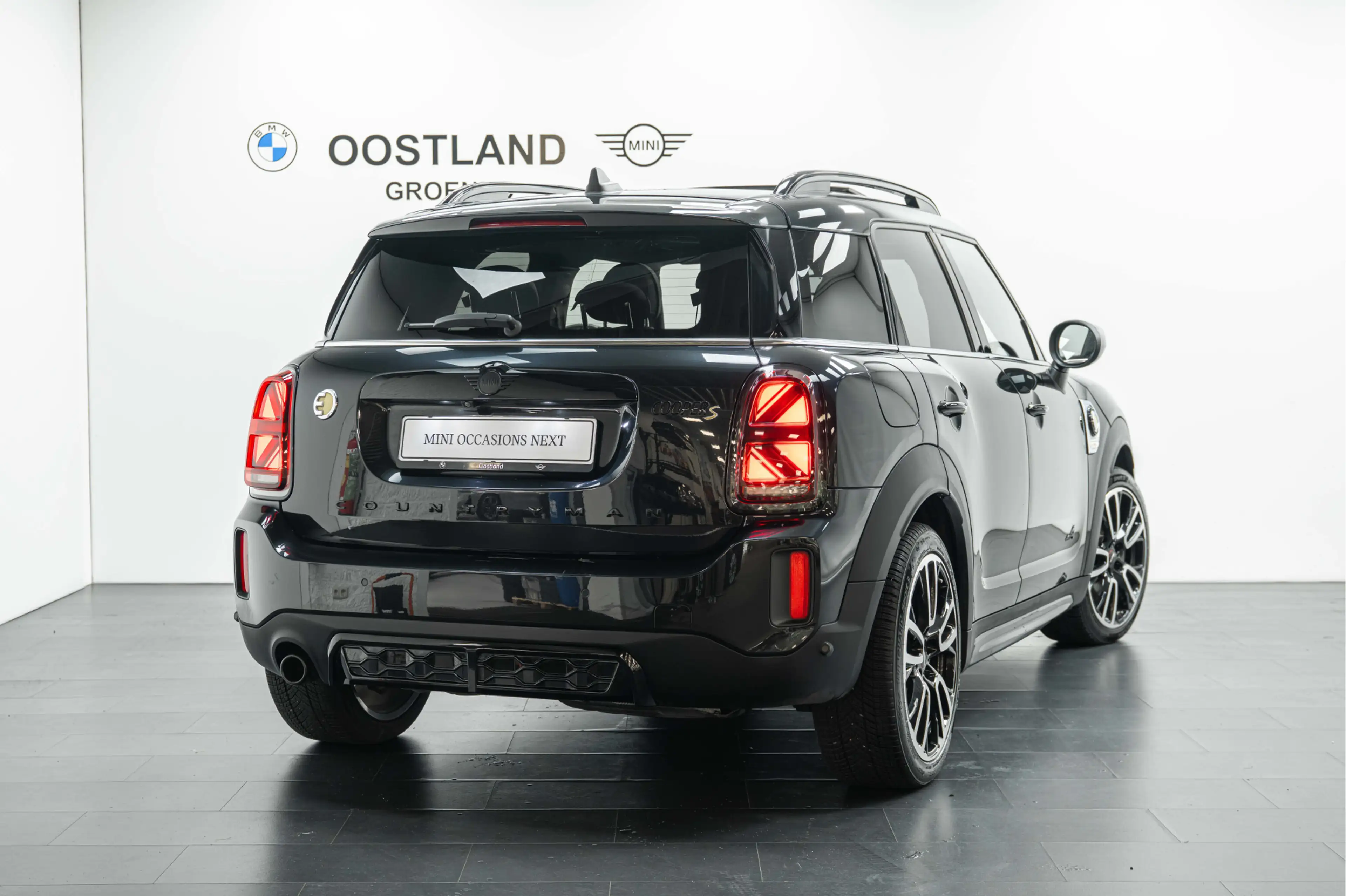 MINI John Cooper Works Countryman S E ALL4 JCW Automaat / Panoramadak / Achteruitrij — photo 3
