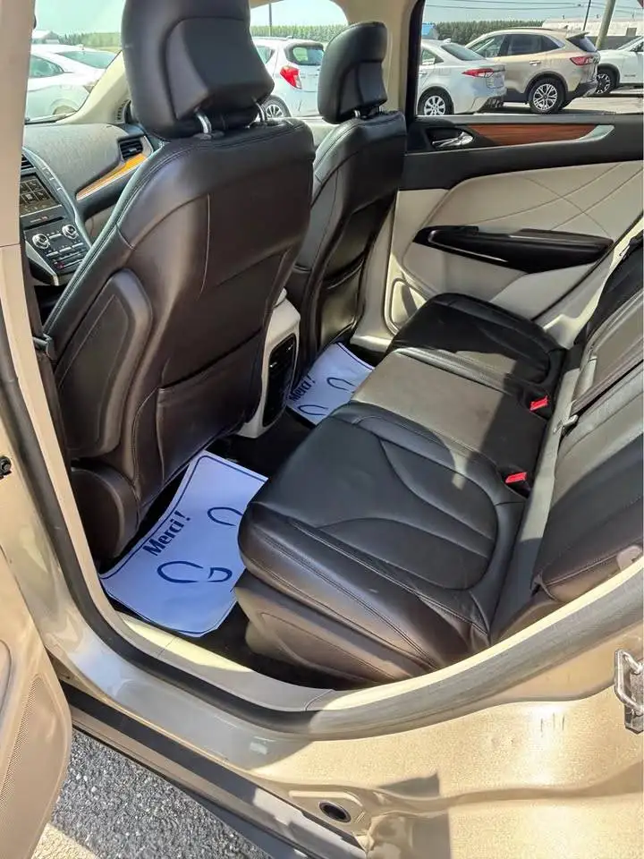 Lincoln MKC photo Lincoln MKC