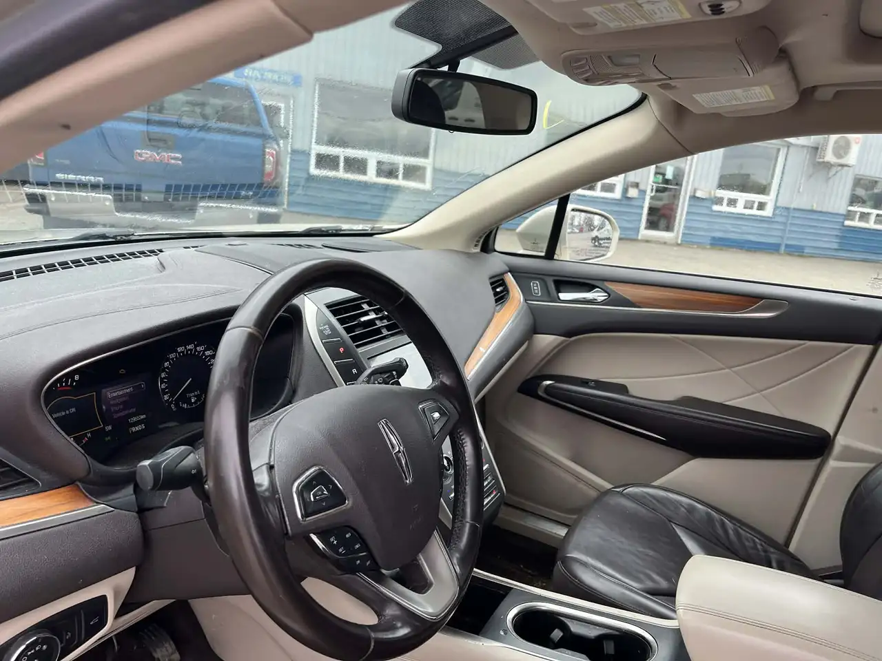 Lincoln MKC photo Lincoln MKC