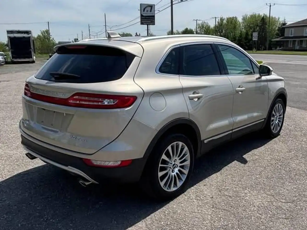 Lincoln MKC photo Lincoln MKC