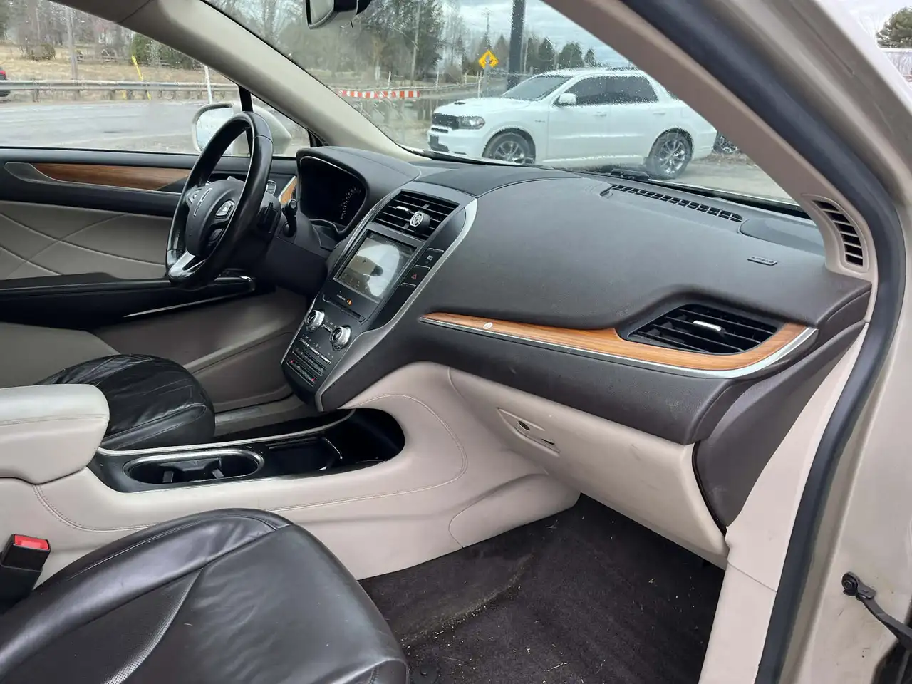 Lincoln MKC photo Lincoln MKC