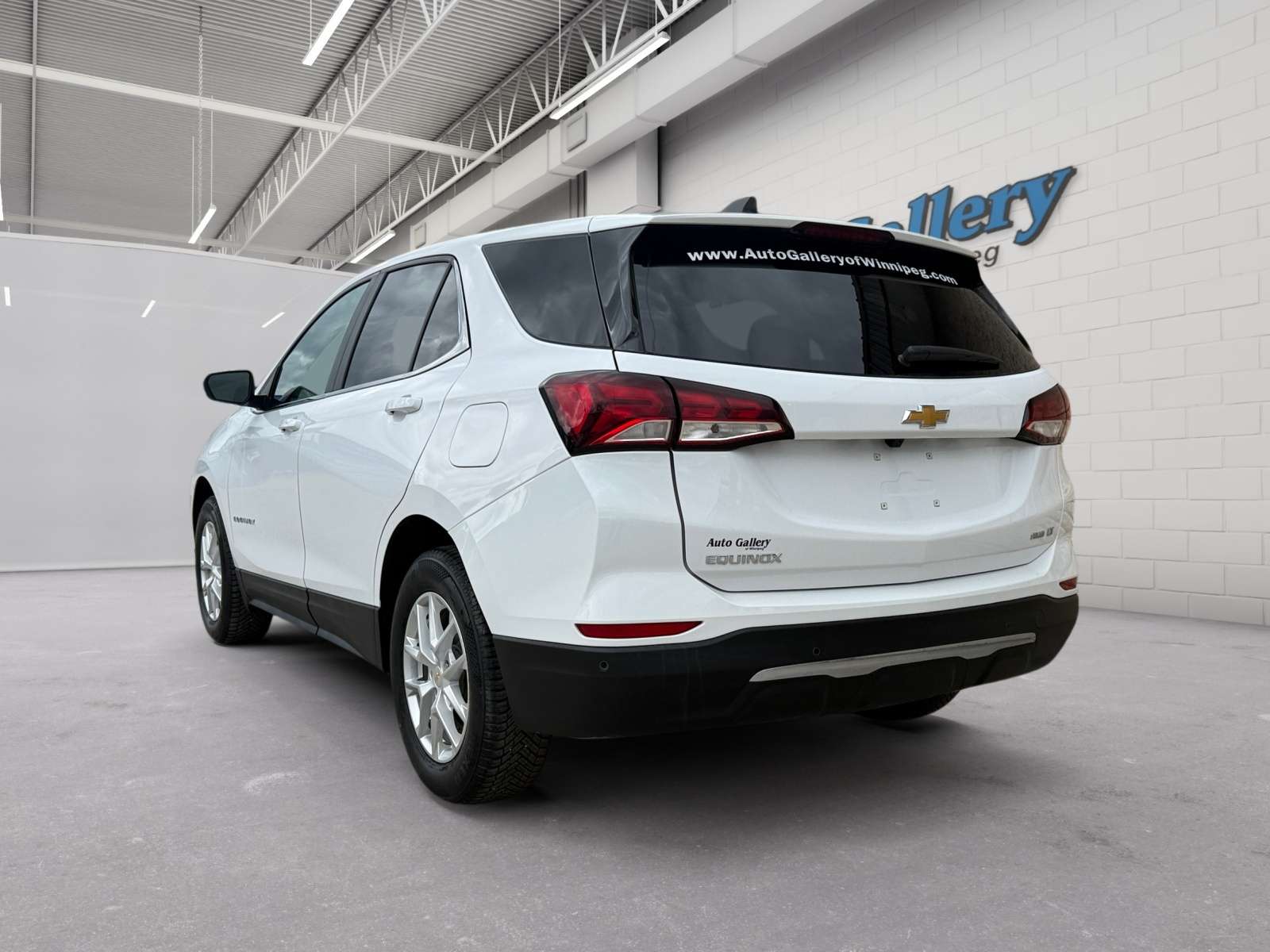 used 2024 Chevrolet Equinox car, priced at $25,696