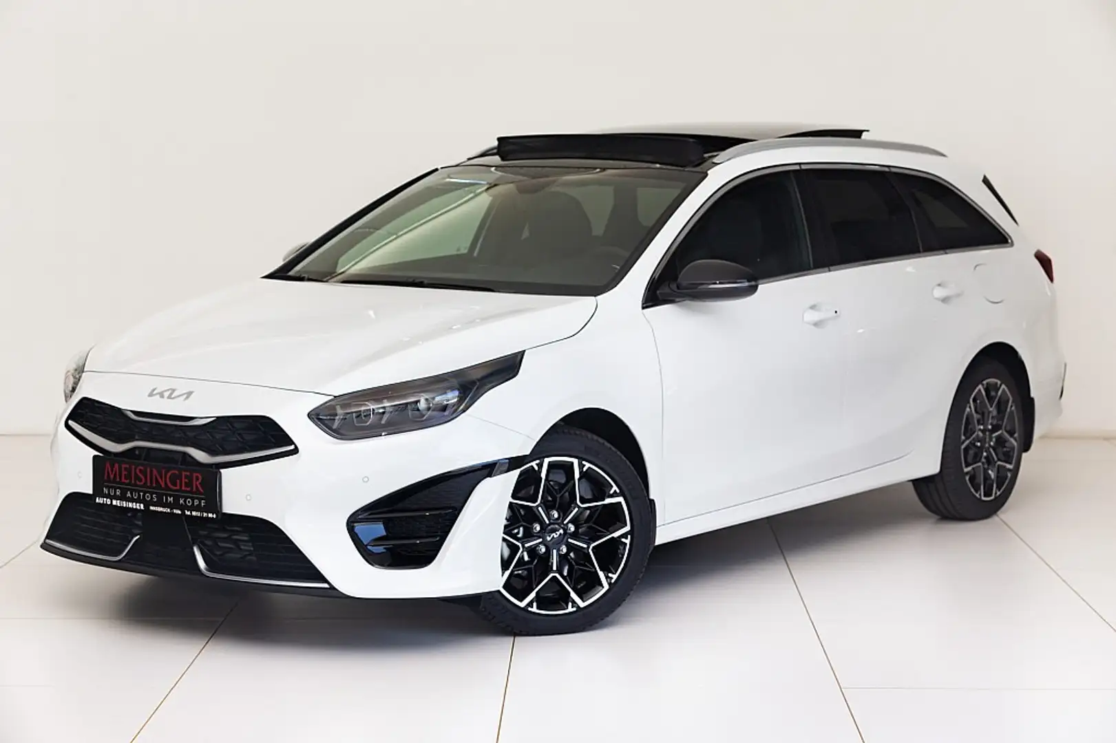 Kia Ceed SW / cee'd SW ceed SW 1,5 TGDI GT-Line 48V DCT Weiß - 1