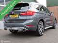 BMW X1 sDrive20i High Executive|Sportleer|Camera|Carplay| Grijs - thumbnail 2