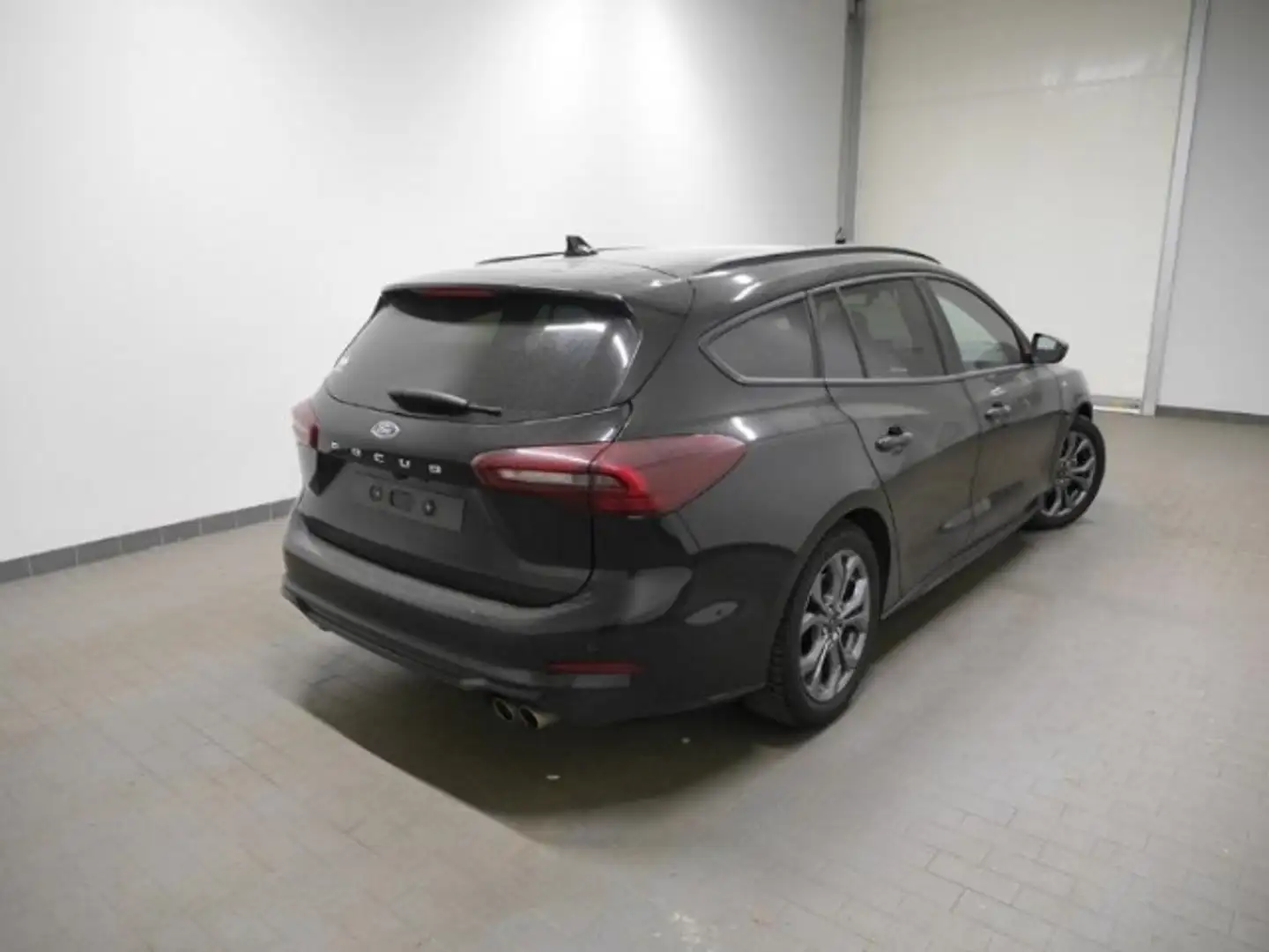 Ford Focus Turnier ST-Line X 1.5 EcoBlue EU6e Schwarz - 2