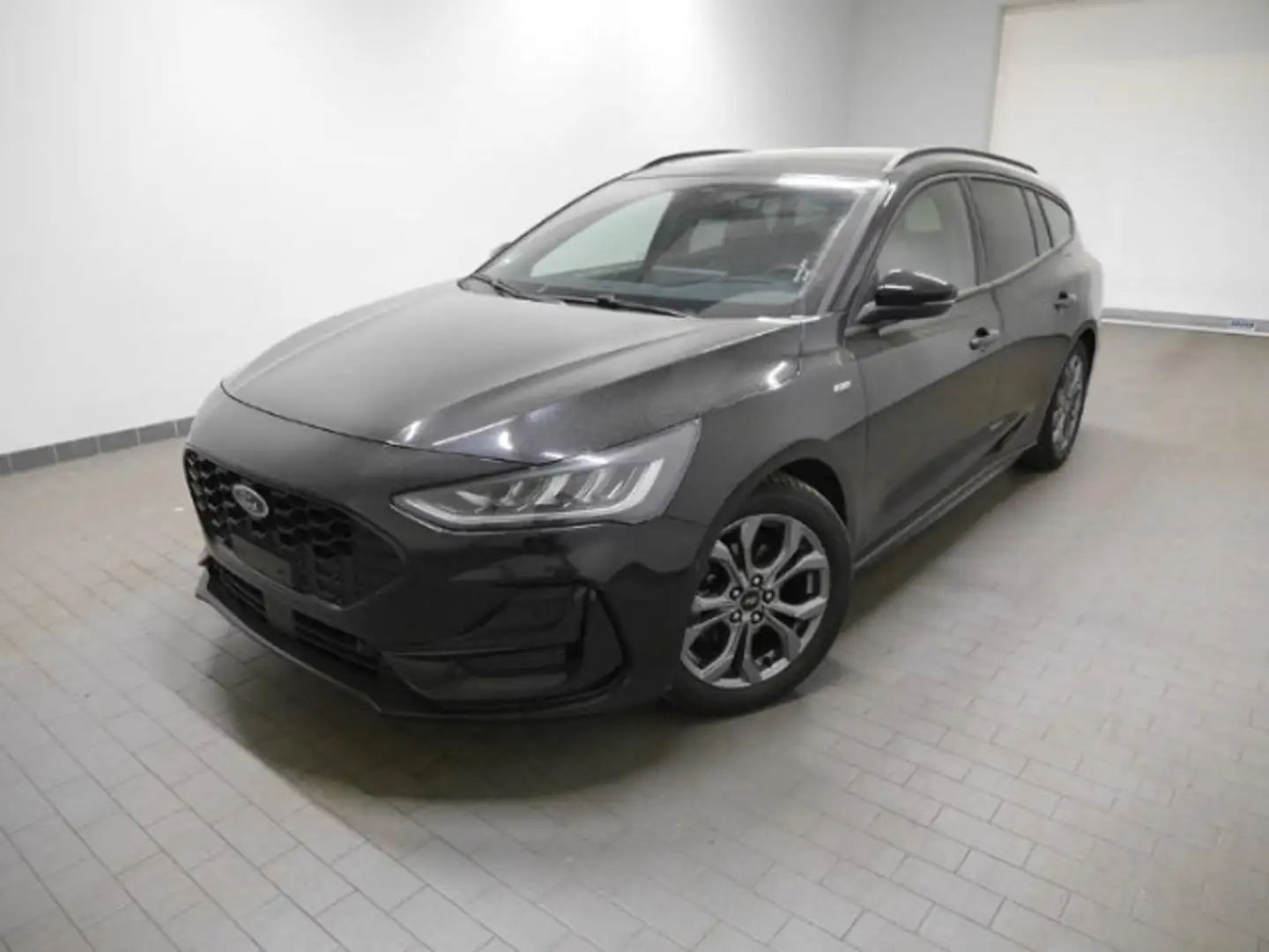 Ford Focus Turnier ST-Line X 1.5 EcoBlue EU6e Schwarz - 1