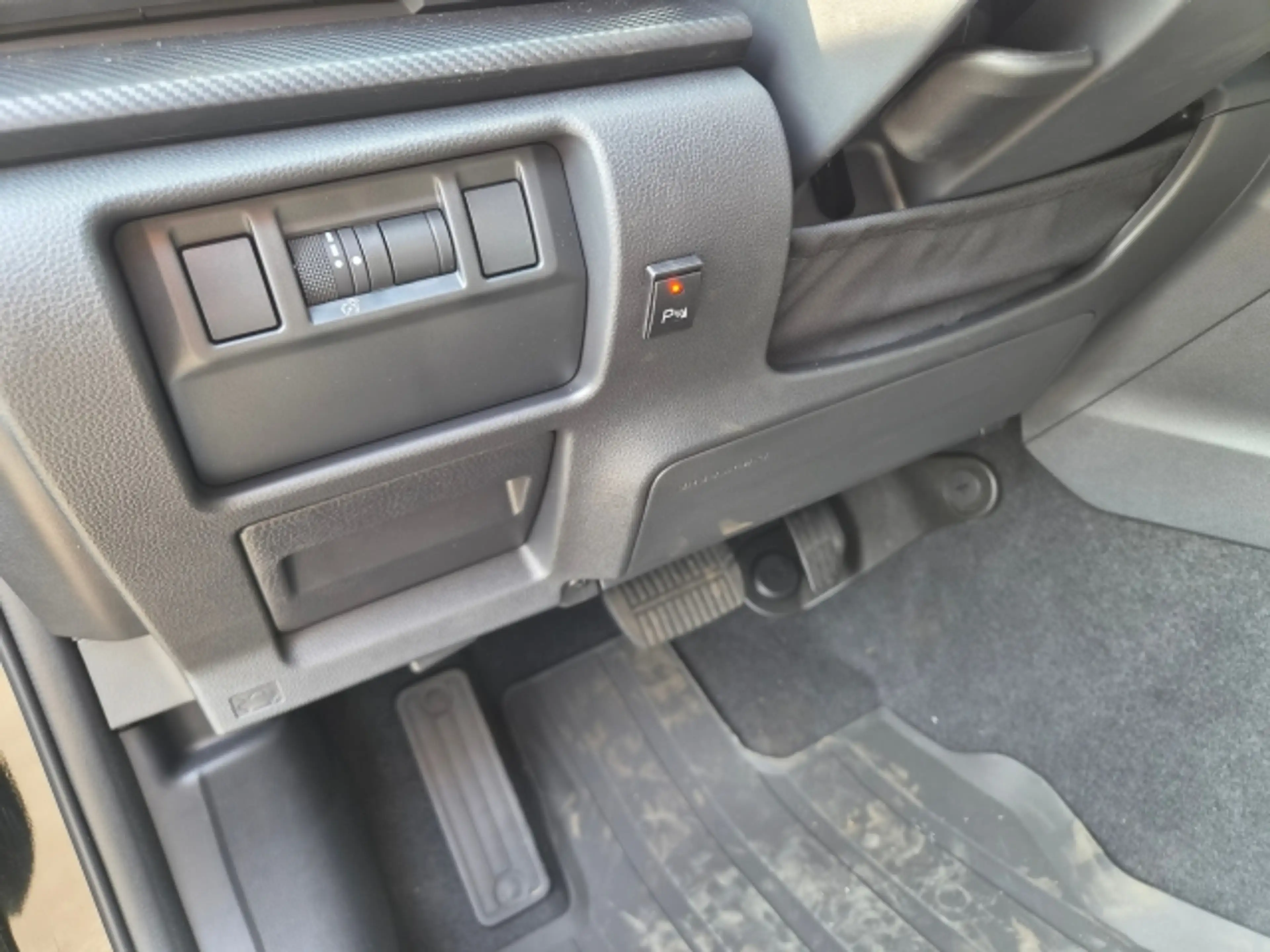 Subaru Crosstrek Style Xtra 2,0i e-Boxer CVT AWD — photo 13