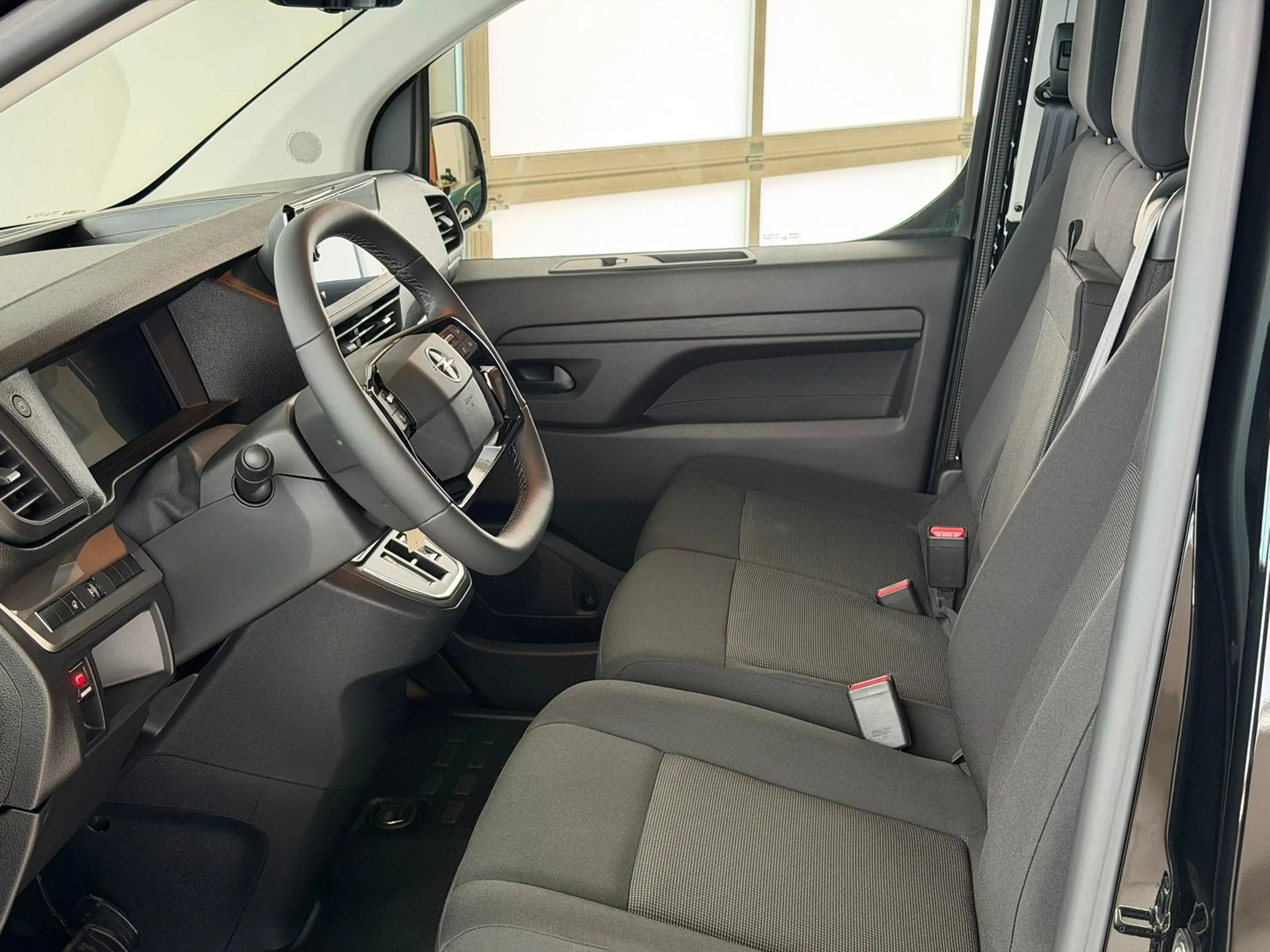 Opel Vivaro Cargo XL - CarPlay/AHK/ACC/Kamera/SHZ — photo 6