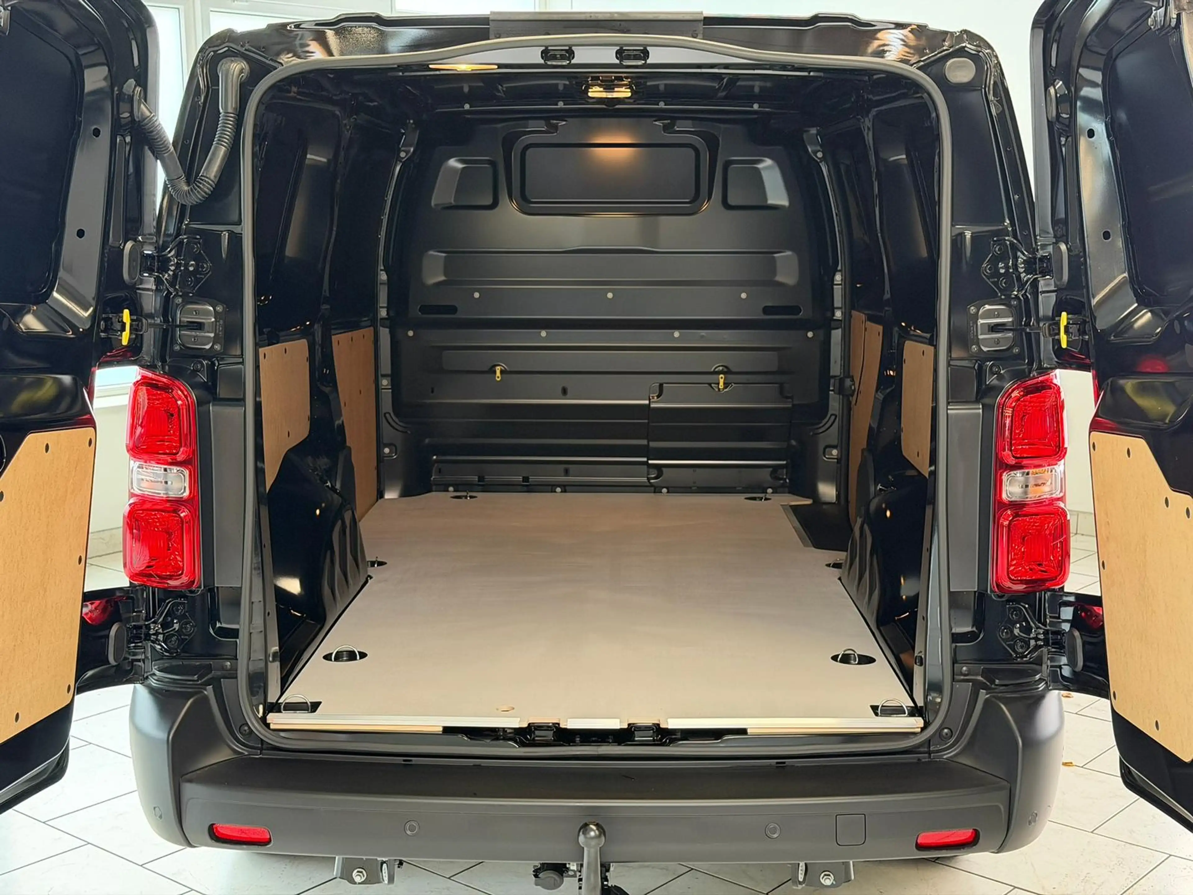 Opel Vivaro Cargo XL - CarPlay/AHK/ACC/Kamera/SHZ — photo 4
