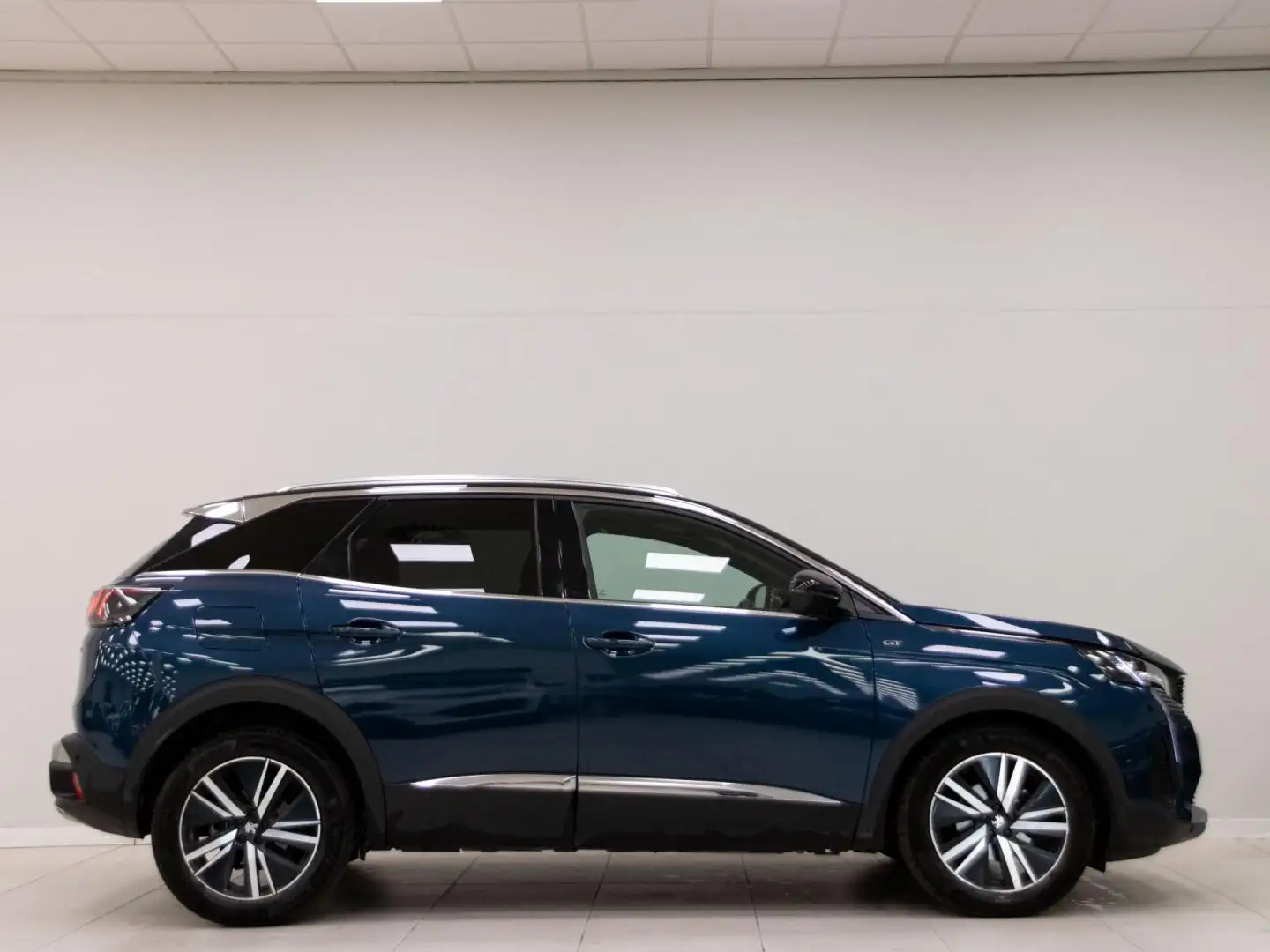 Peugeot 3008 1.2 PureTech 96KW S&S GT Pack EAT8 Azul - 2