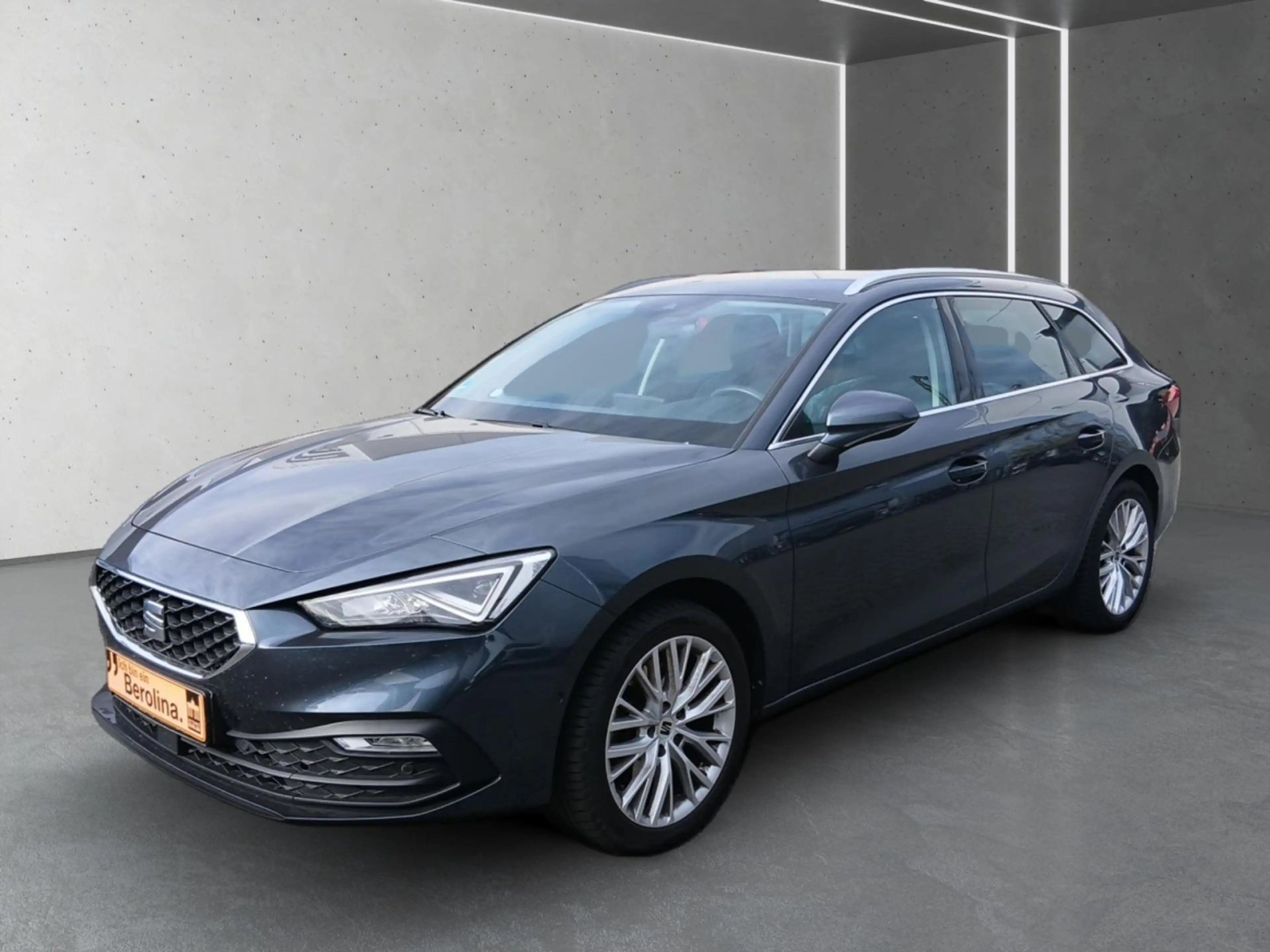 SEAT Leon ST 1.5 eTSI Xcellence DSG *AHK*ACC*R-CAM* — photo 3
