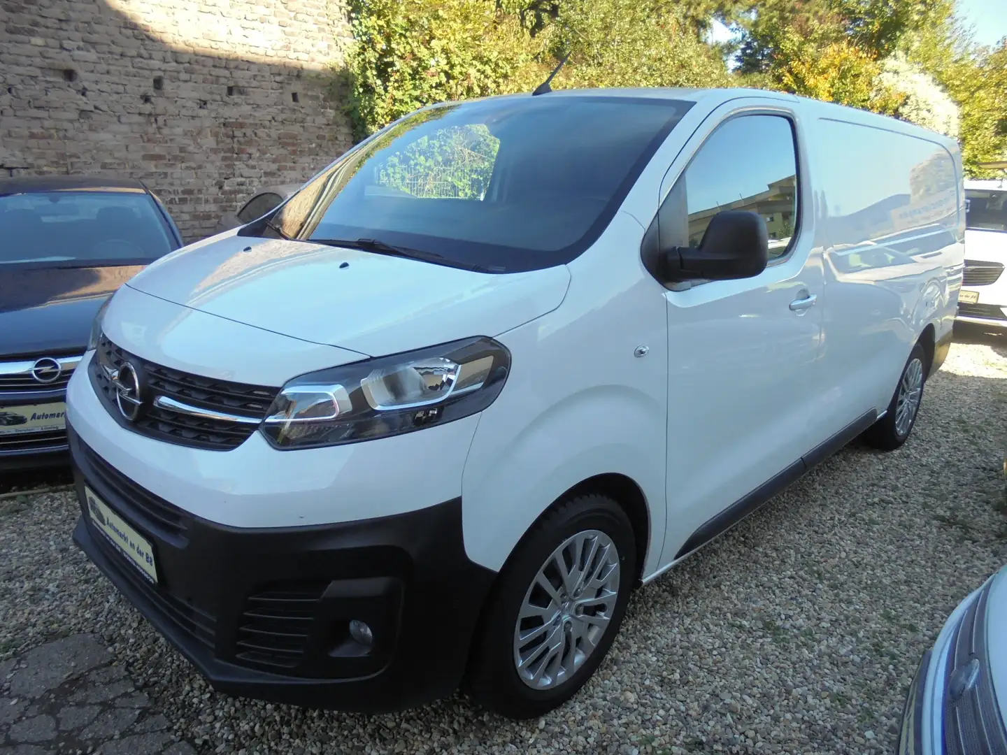 Opel Vivaro Edition L (L3) Teilleder,AHK,3-Sitze,Klima,1-Hand! Blanc - 2
