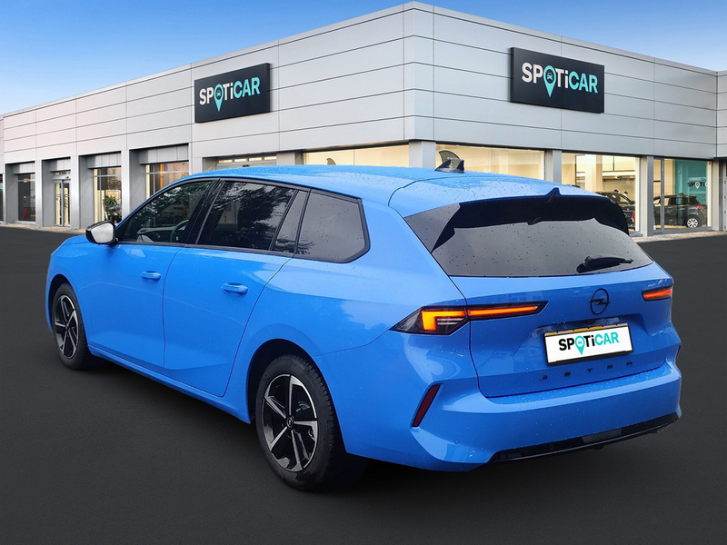 Opel Astra L Sports Tourer 1.2 GS W-LAN LED 360° — photo 6
