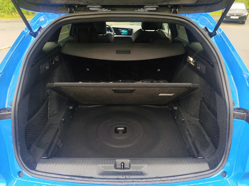 Opel Astra L Sports Tourer 1.2 GS W-LAN LED 360° — photo 8