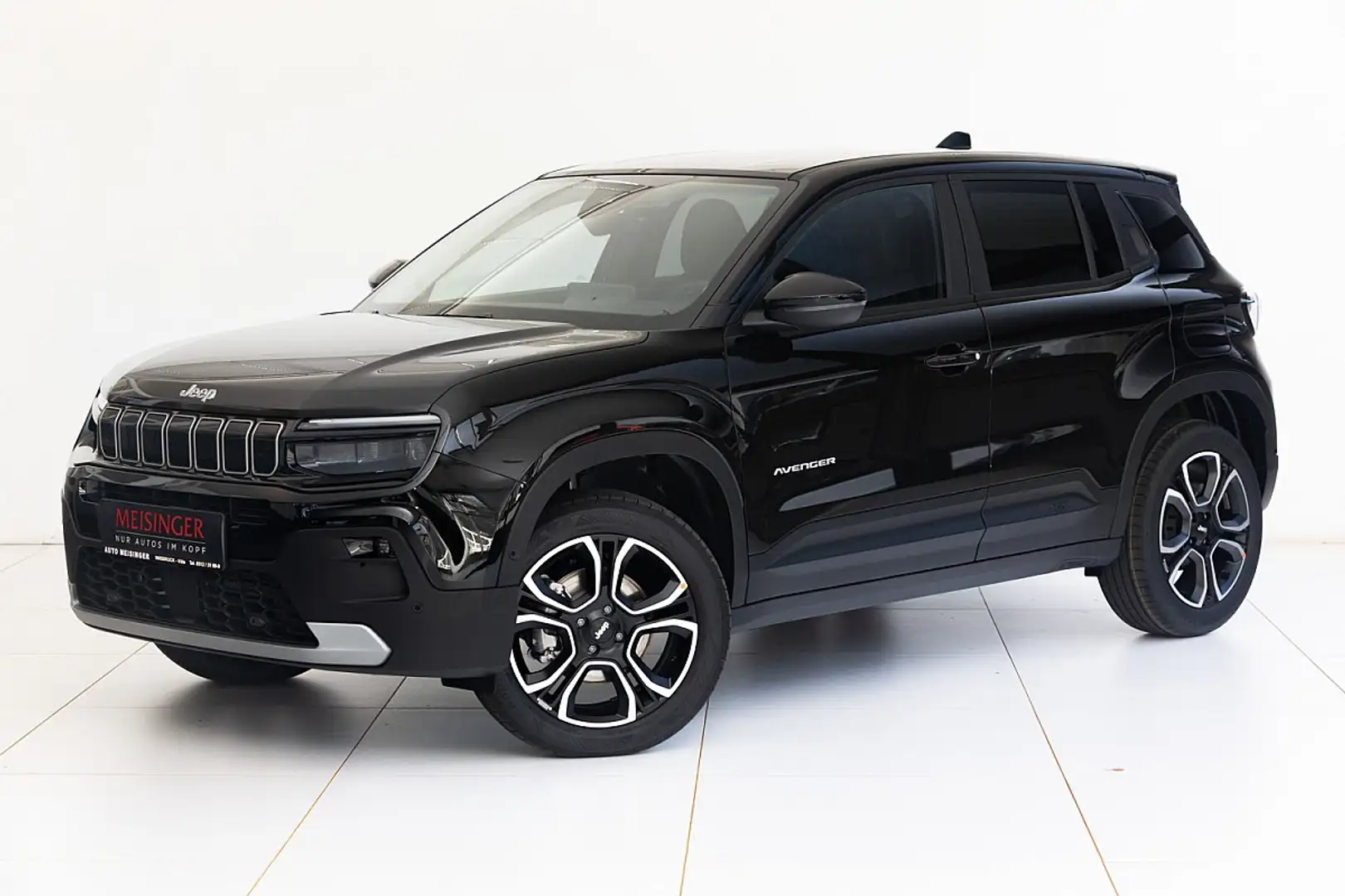 Jeep Avenger 1.2 e-Hybrid Summit e-DCT6 Schwarz - 1