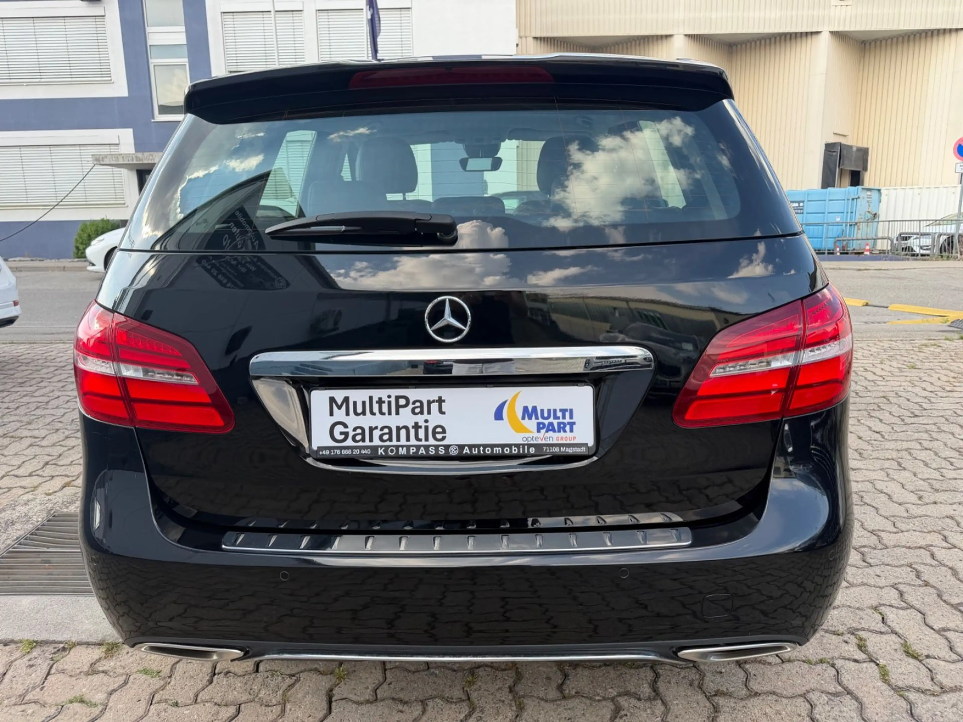 Mercedes-Benz B 250 Urban Style Edition — photo 4