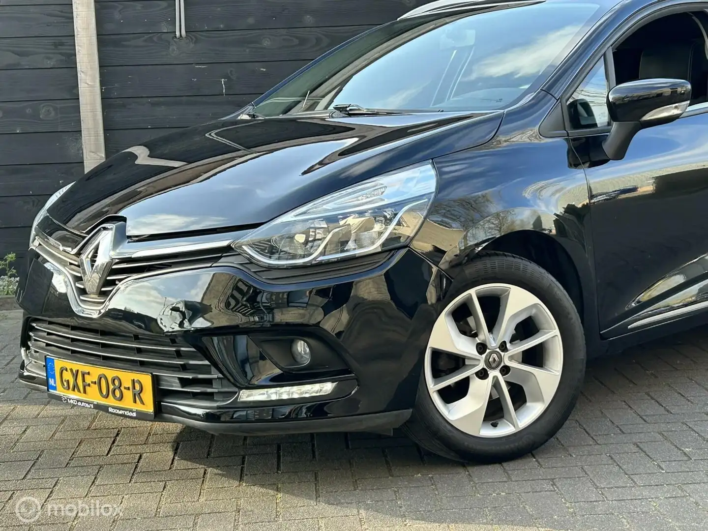 Renault Clio Estate 0.9 TCe Limited LM / FM nav / parkeersensor Negro - 2