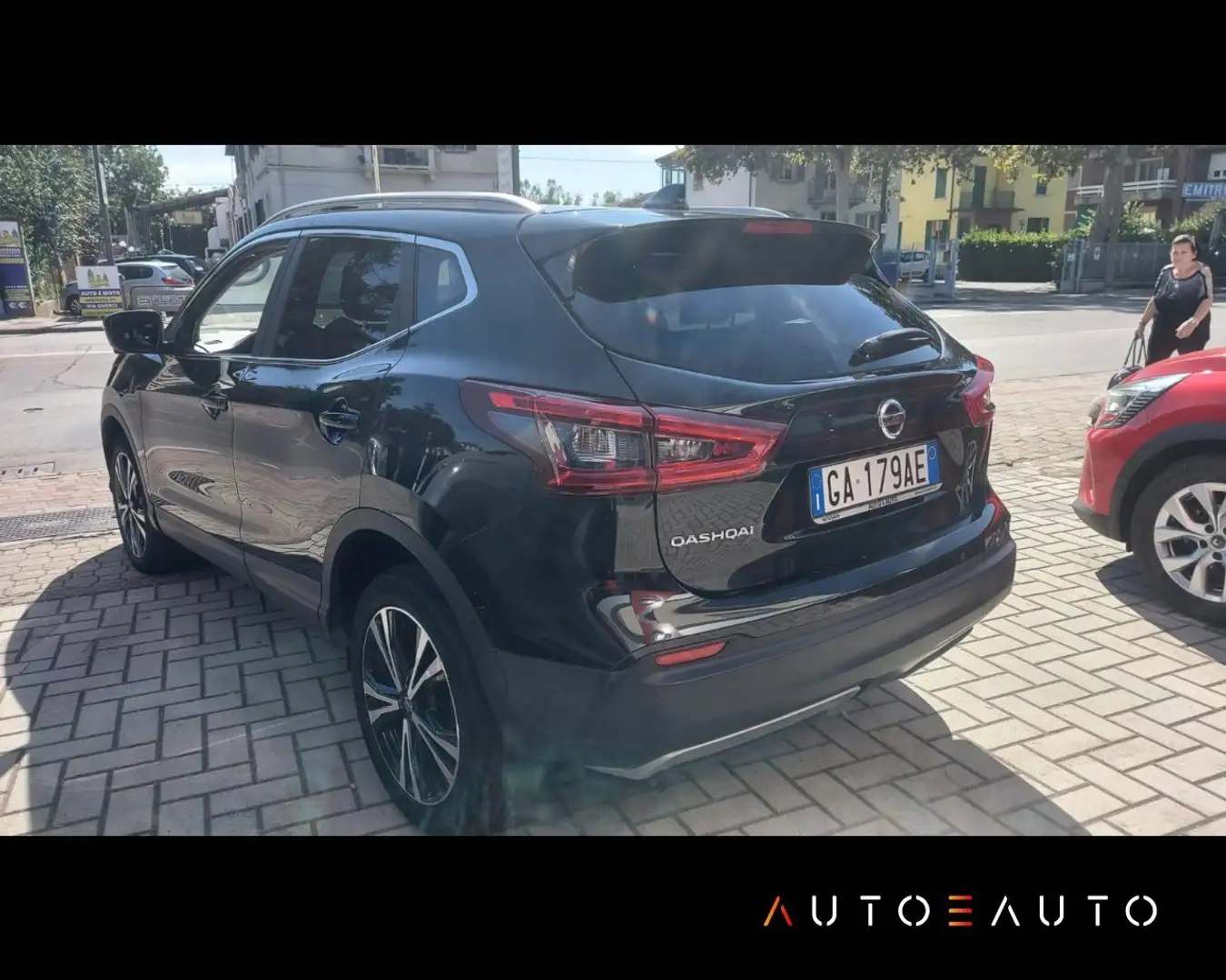 Nissan Qashqai 1.5 dci N-Connecta 115cv dct Noir - 2