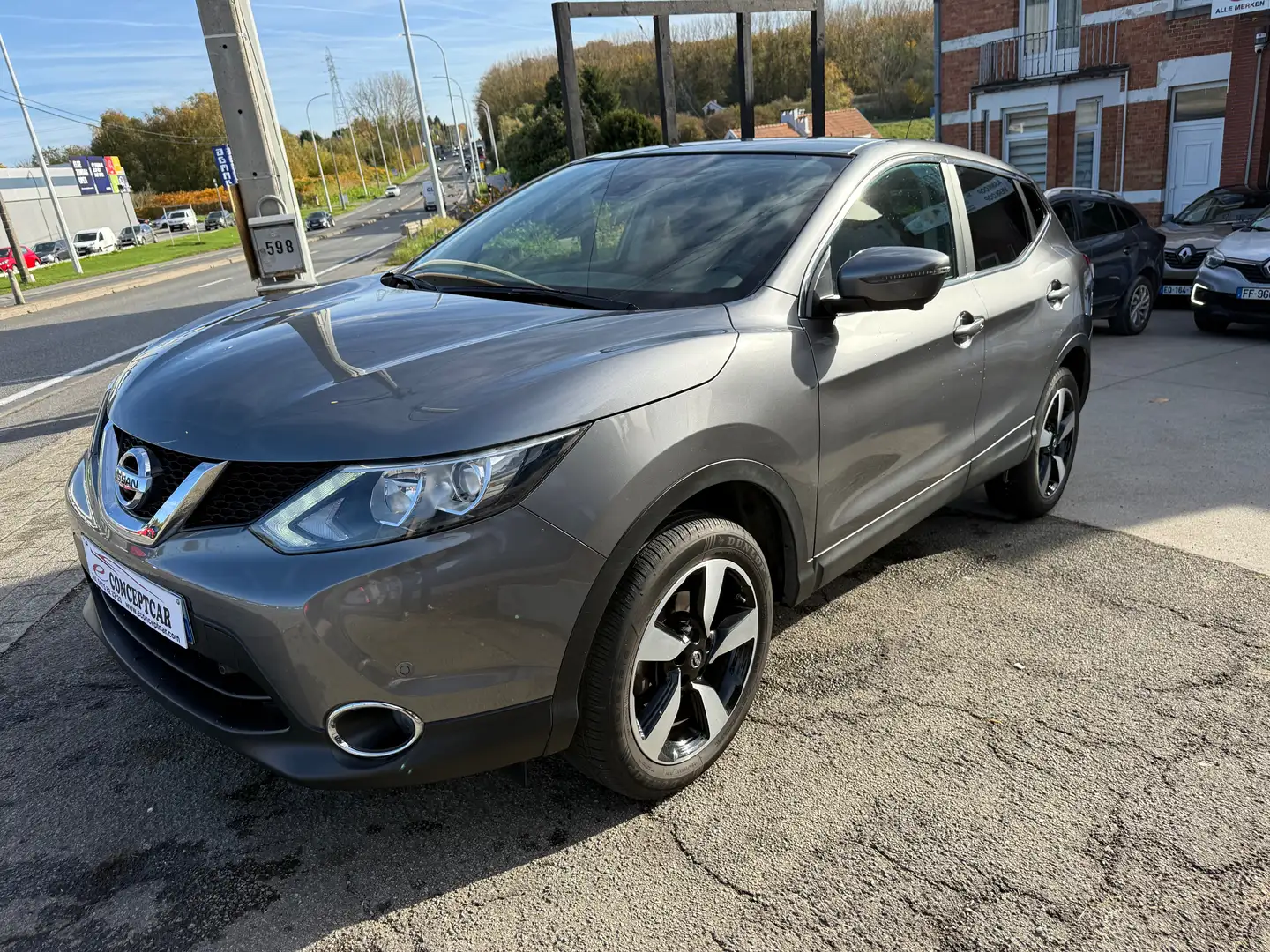 Nissan Qashqai Qashqai 1.2 DIG-T 2WD Business Edition/ GARANTIE / Argent - 1