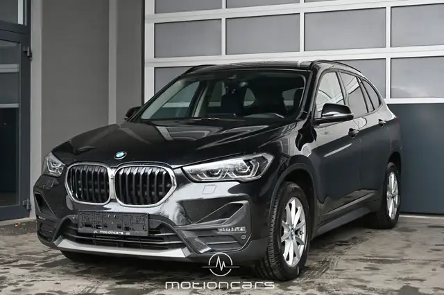 BMW X1 sDrive18d M-Paket Pickerl NEU