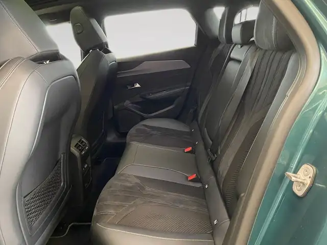 Peugeot 308 SW view 8