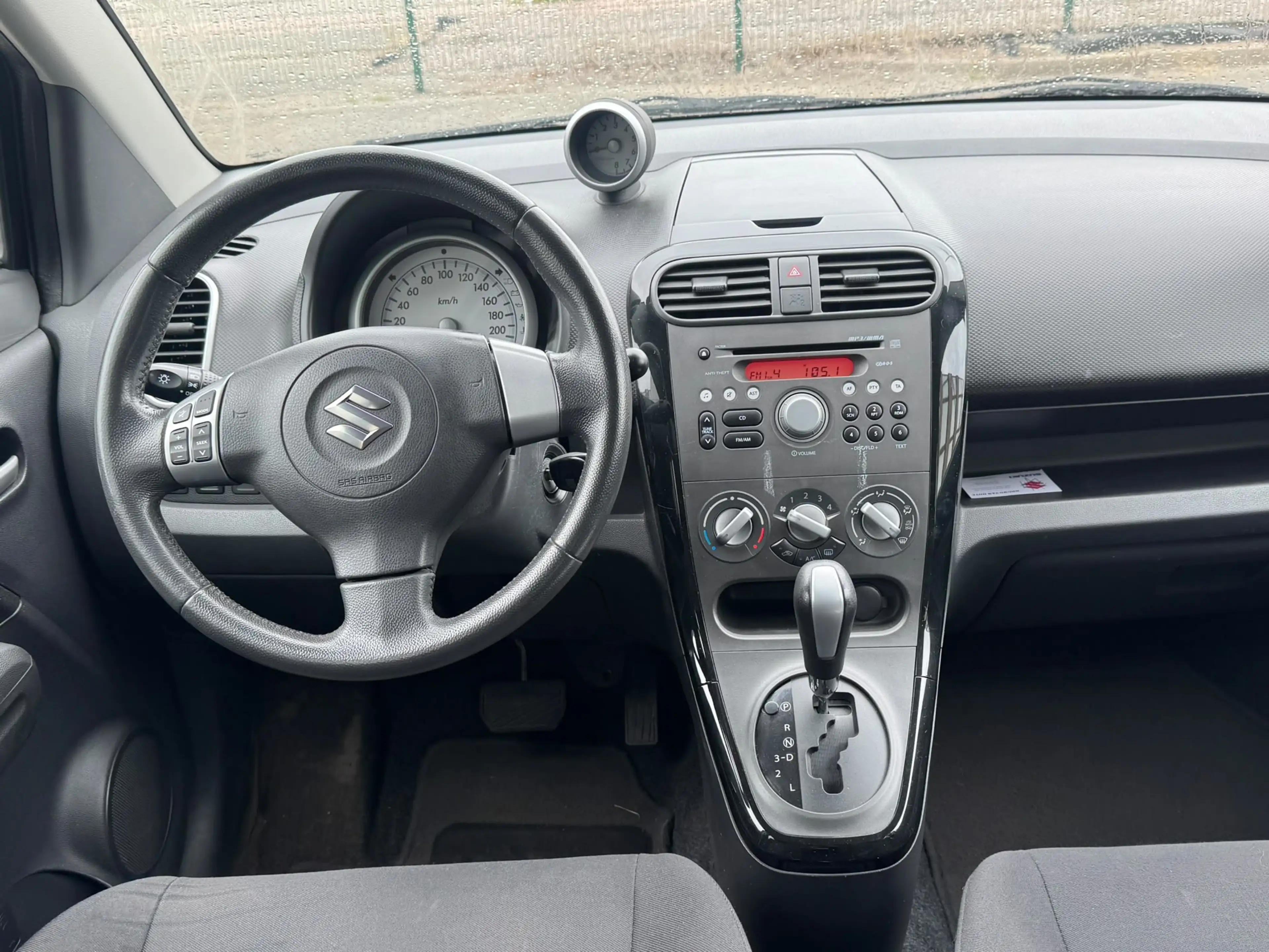 Suzuki Splash Splash 1.3 Essence Airco Prêt à immatriculer — photo 12