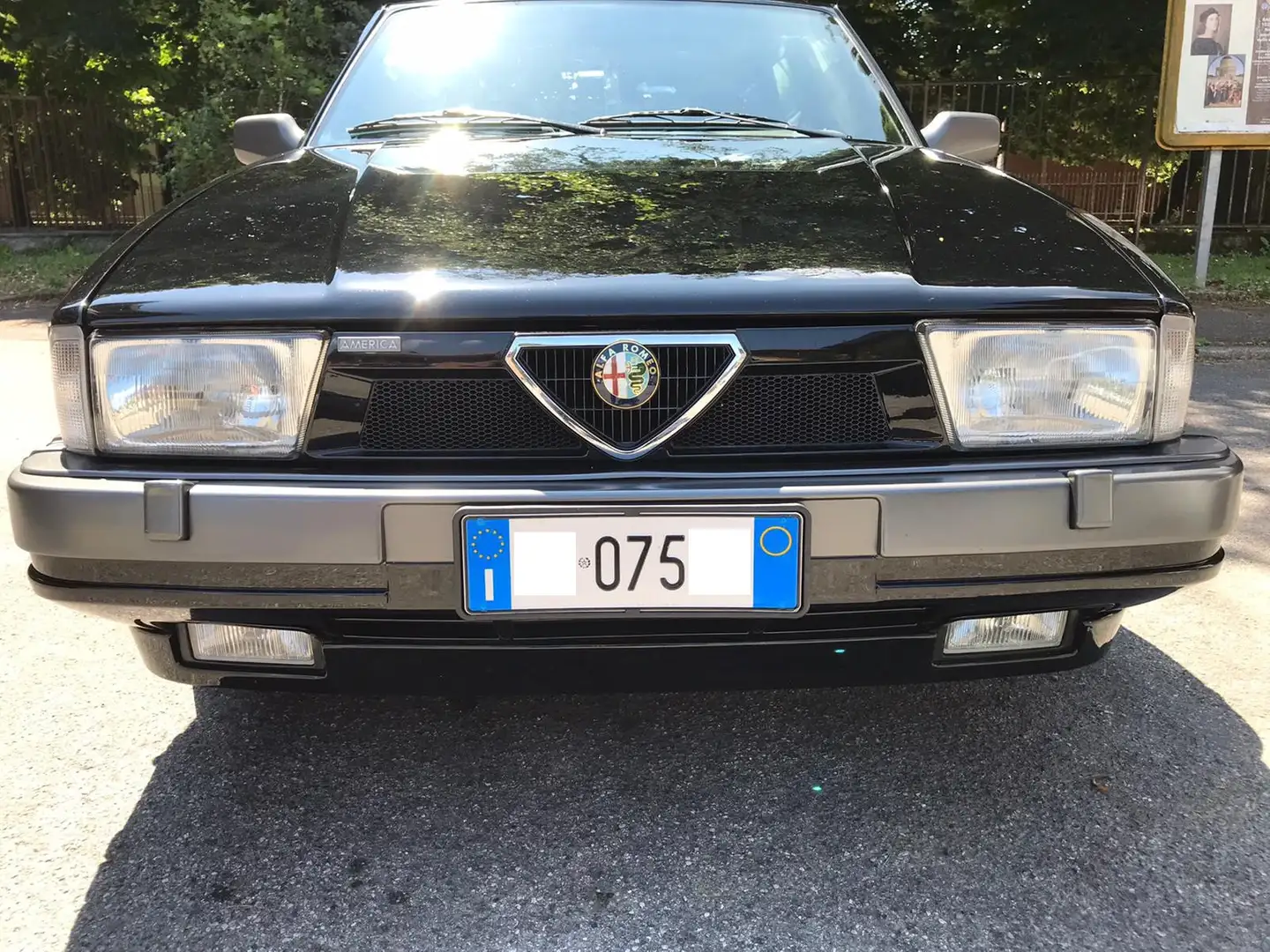 Alfa Romeo 75 75 3.0 V6 cat. Чорний - 2