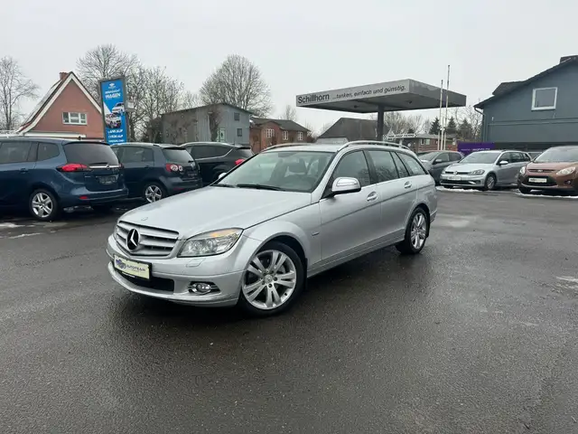 Mercedes-Benz C 220 CDI AUTOMATIK/TÜV/AHK/NAVI/LEDER/KLIMA