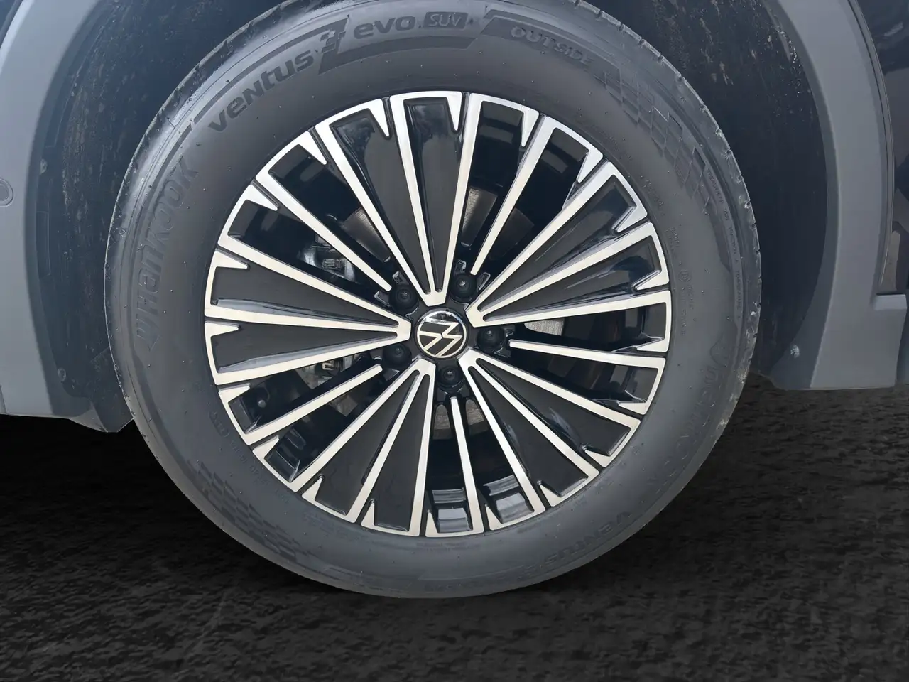 Volkswagen Tiguan 1.5 eTSI DSG Life 6
