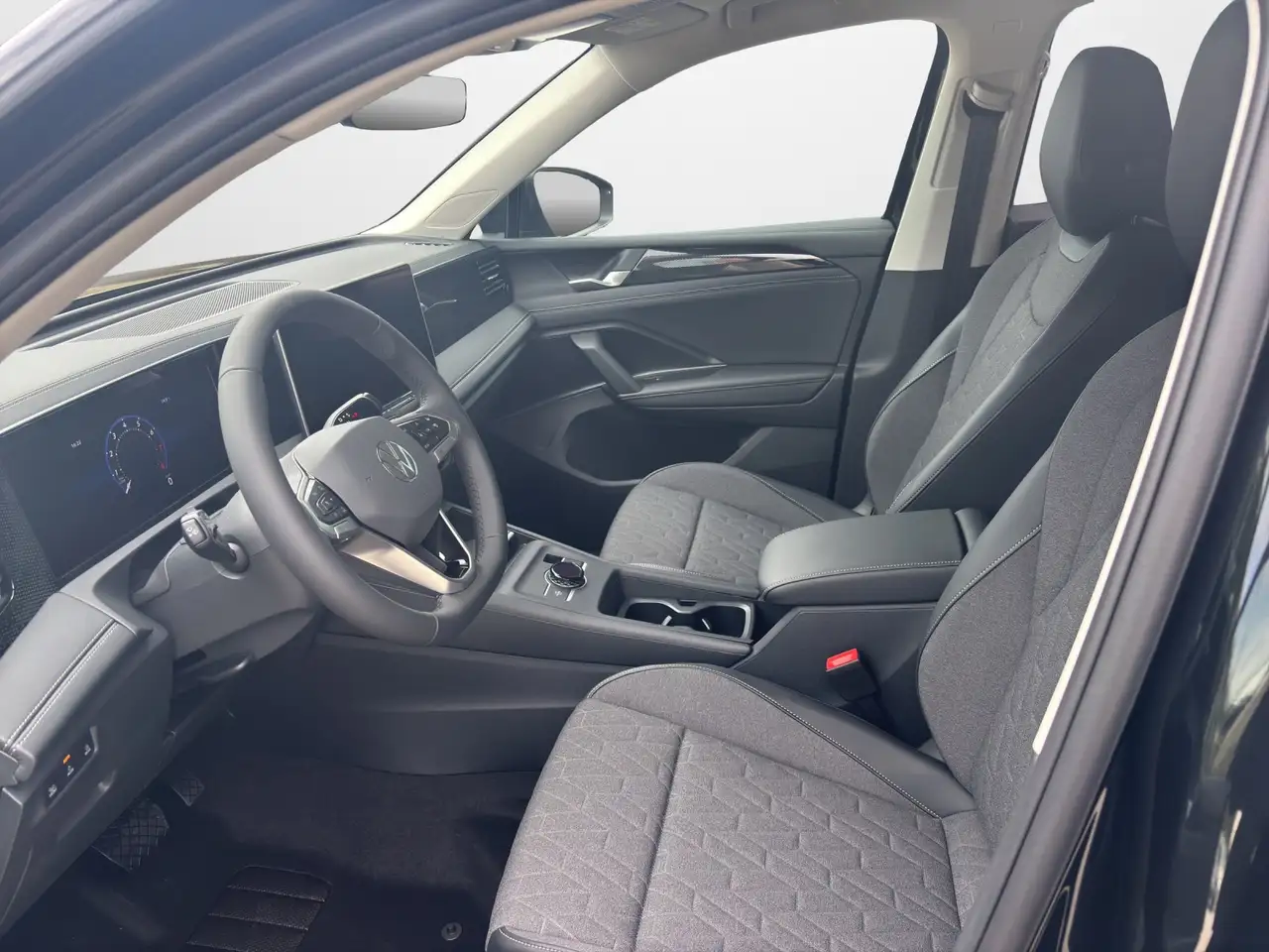 Volkswagen Tiguan 1.5 eTSI DSG Life 8