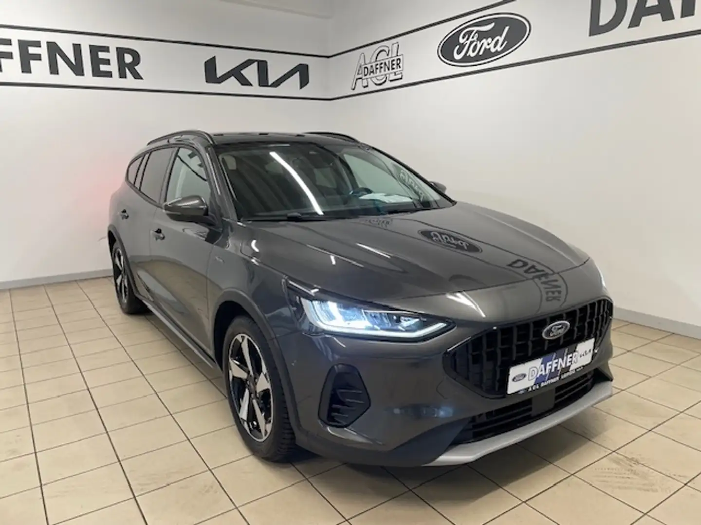 Ford Focus Turnier Active X PANO Tempomat Kamera LED Gris - 1