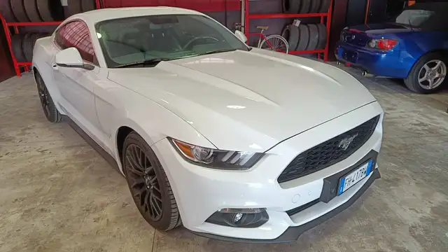 Ford Mustang Mustang VI 2017 Fastback Fastback 2.3 ecoboost 317cv auto