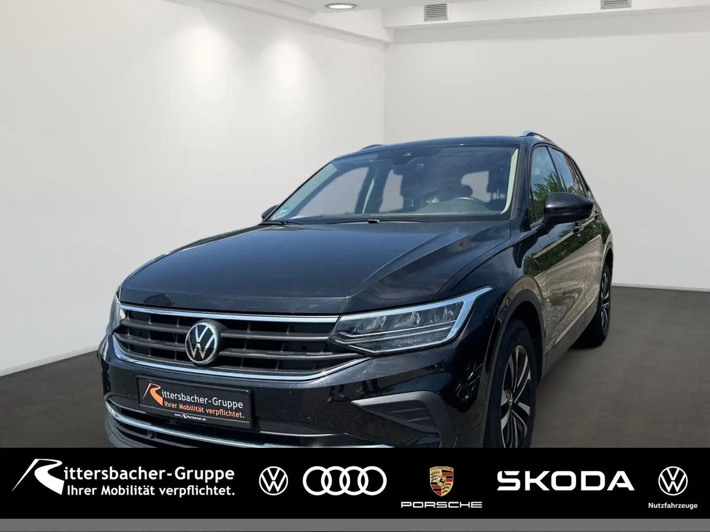 Volkswagen Tiguan United 2,0 TDI DSG Navi AHK Nero - 1