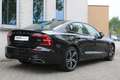 Volvo S60 B3 Mild Hybrid R-Design | Harman Kardon audio | Ve Noir - thumbnail 6