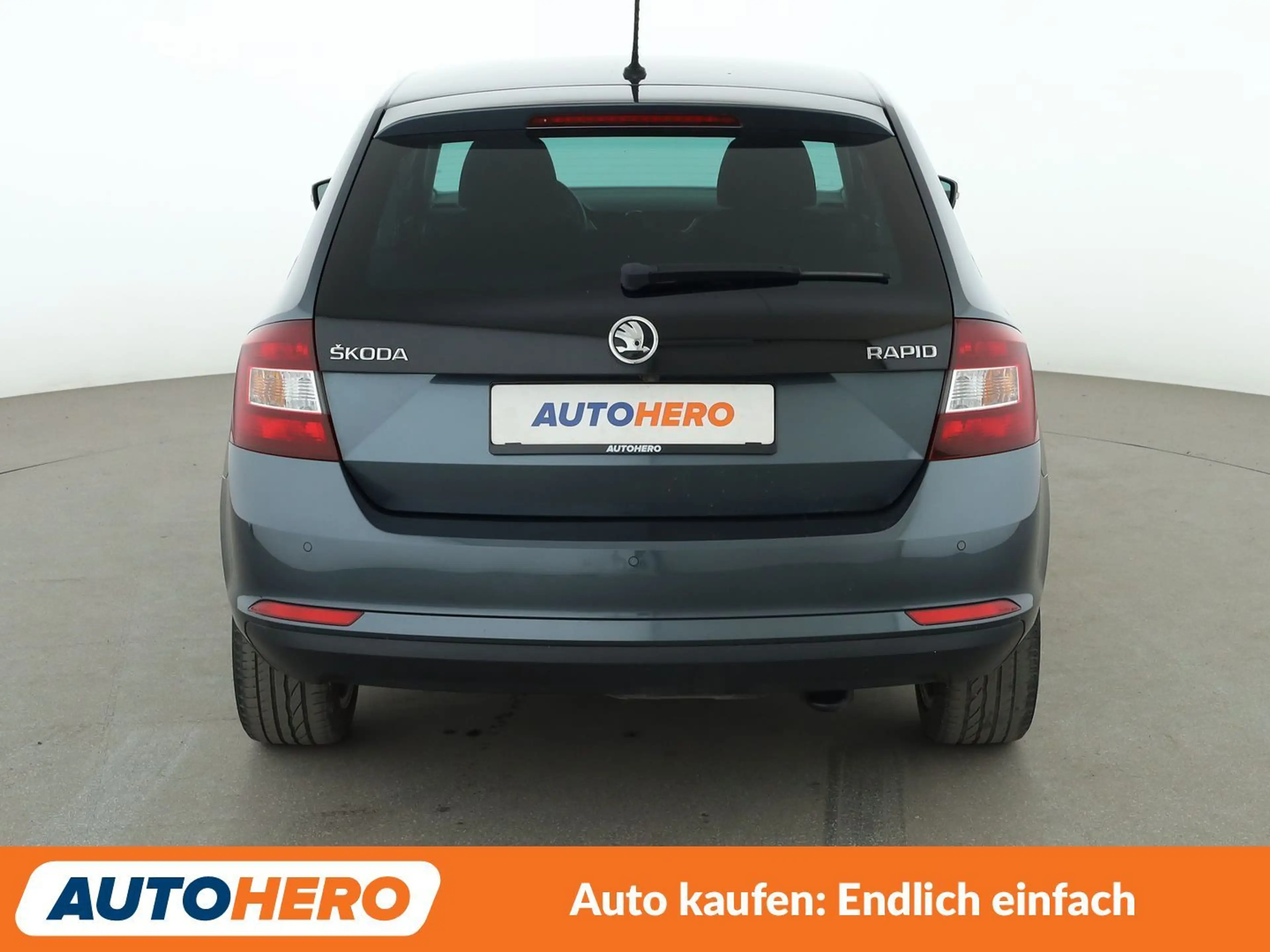 Skoda Rapid/Spaceback 1.0 TSI Style*NAVI*TEMPO*CAM*SHZ*PDC* — photo 5