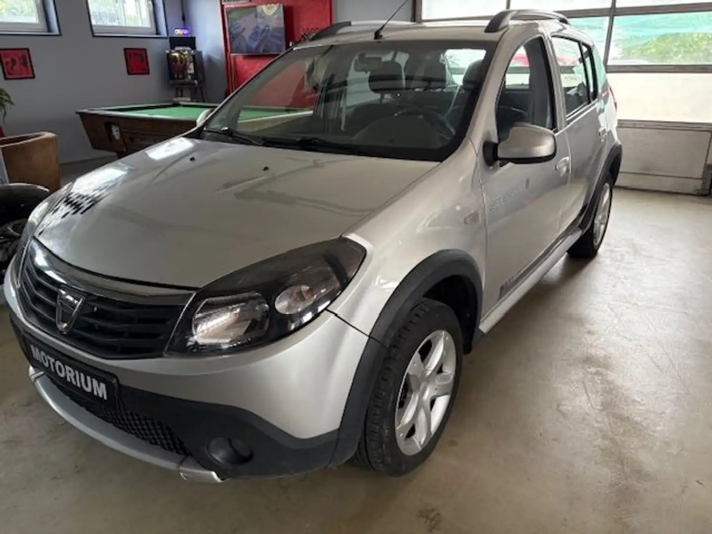 Dacia Sandero Stepway II~mit TÜV Plateado - 1
