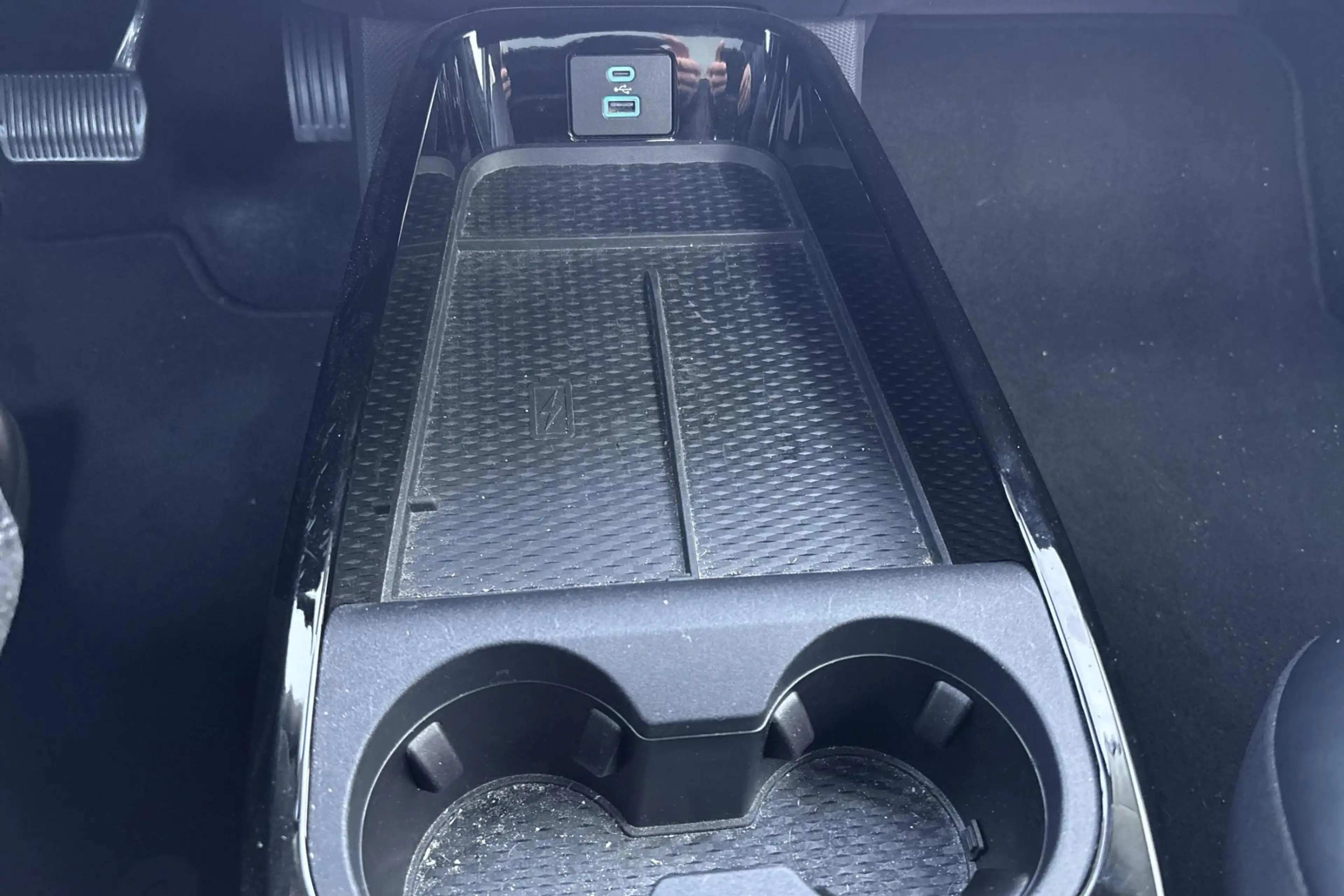 Ford Mustang Mach-E 99kWh 216kW Extended Range RWD — photo 14