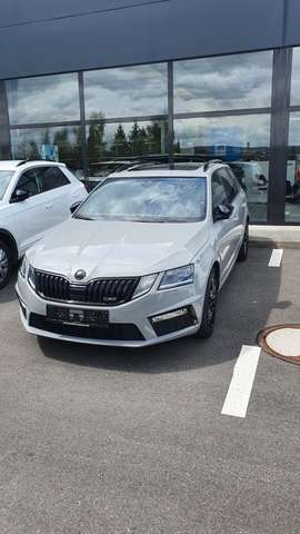 Skoda Octavia Combi 2.0 TSI DSG RS 245