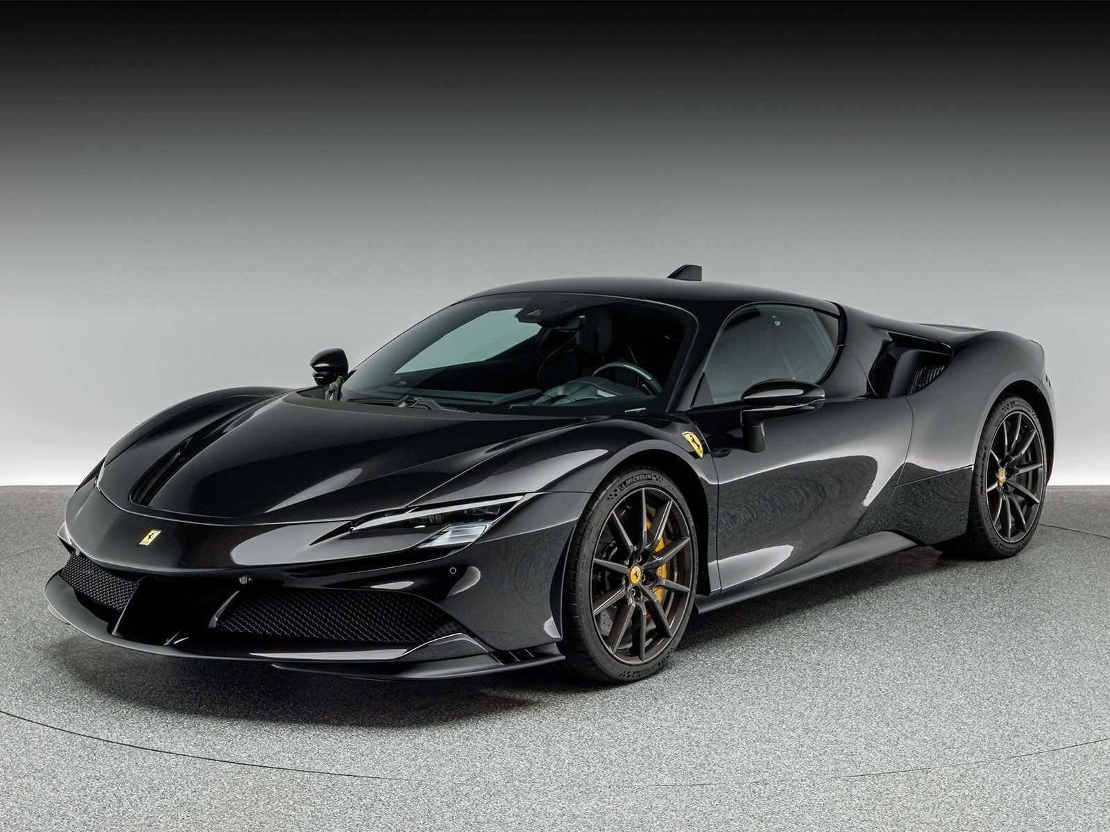 Second hand Ferrari Sf90 Stradale 4.0